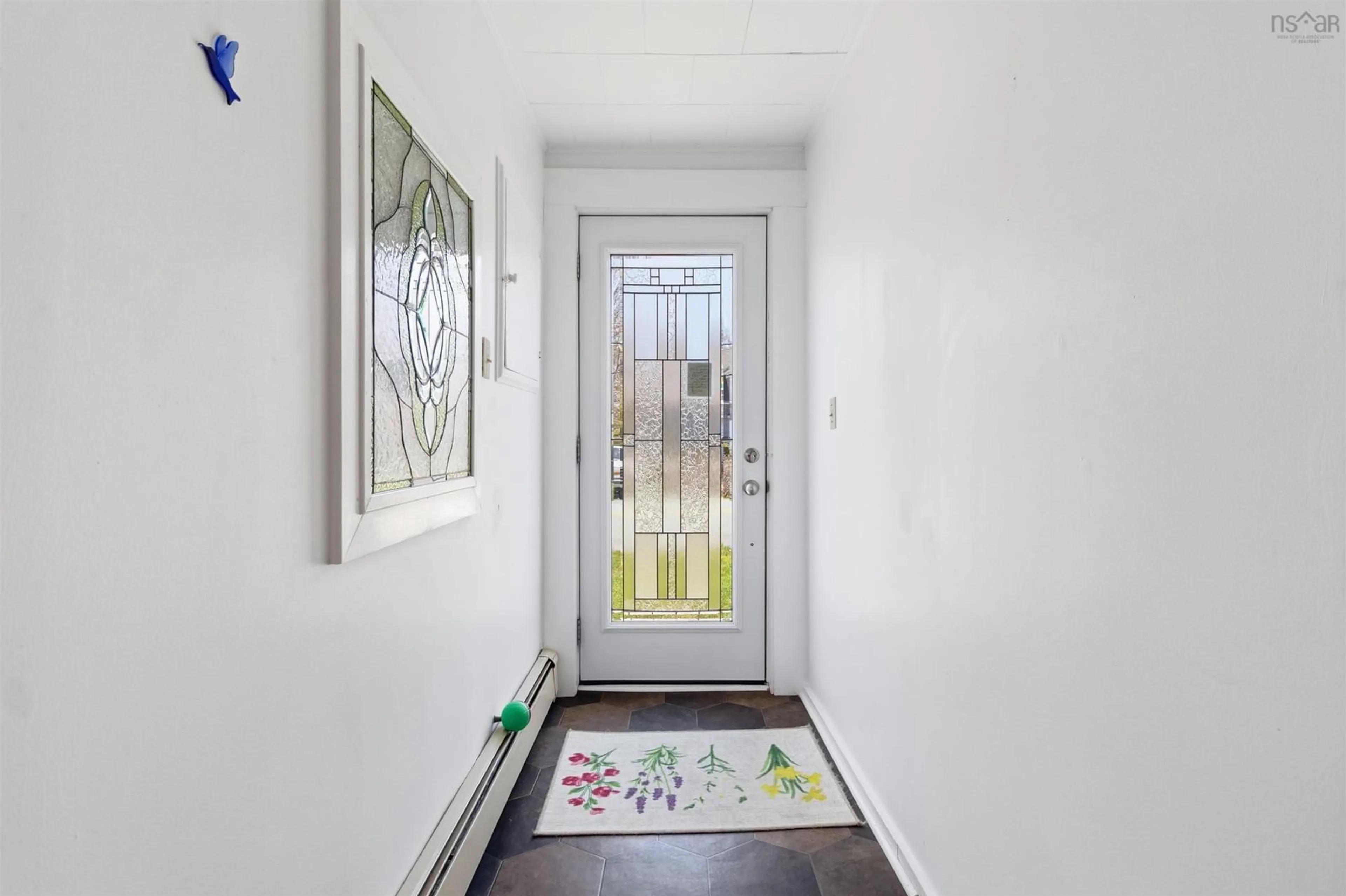 Indoor entryway for 1553 Port Medway Rd, Port Medway Nova Scotia B0J 2T0