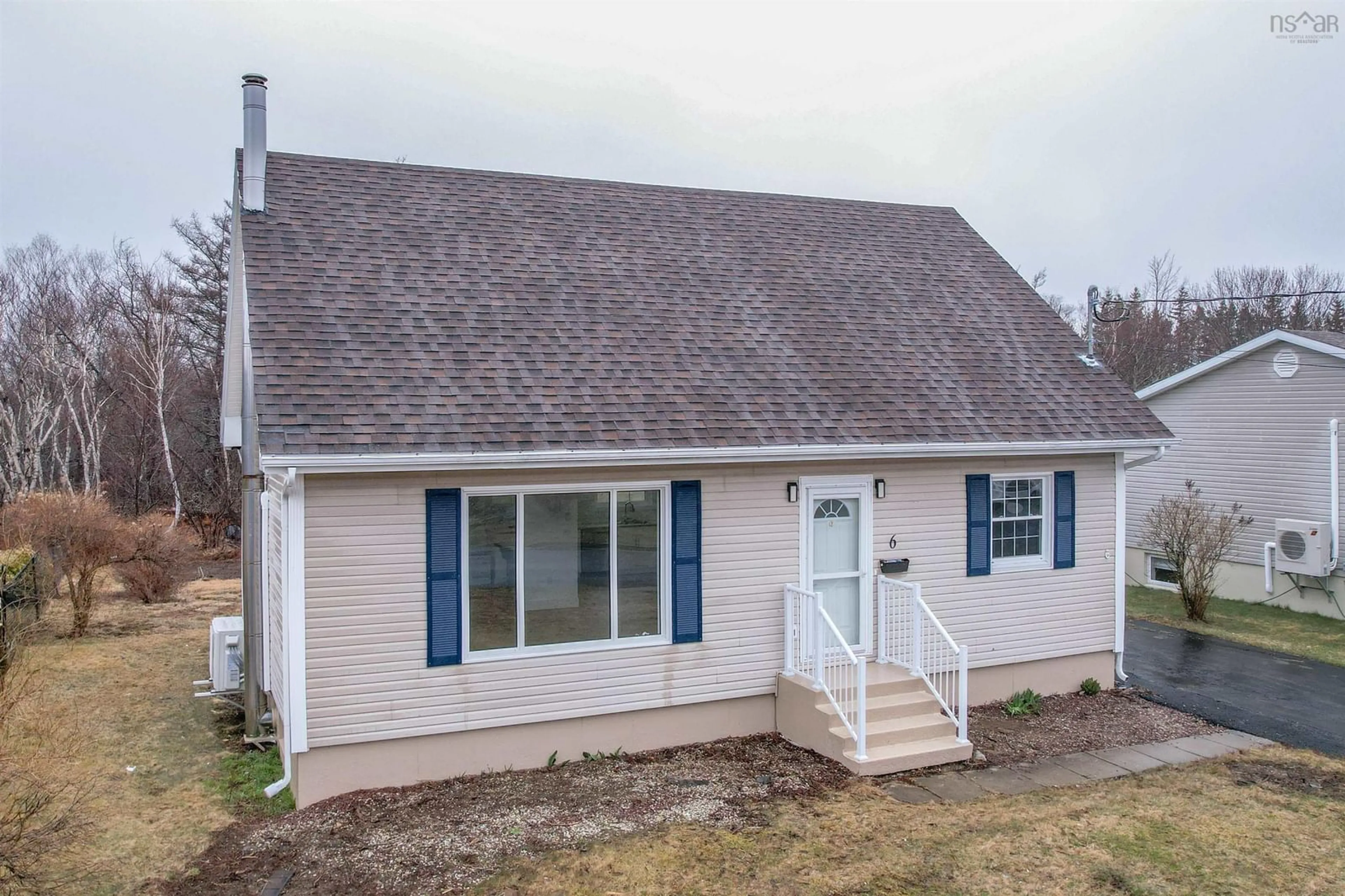 Home with vinyl exterior material, street for 6 Turner St, Glace Bay Nova Scotia B1A 5W4
