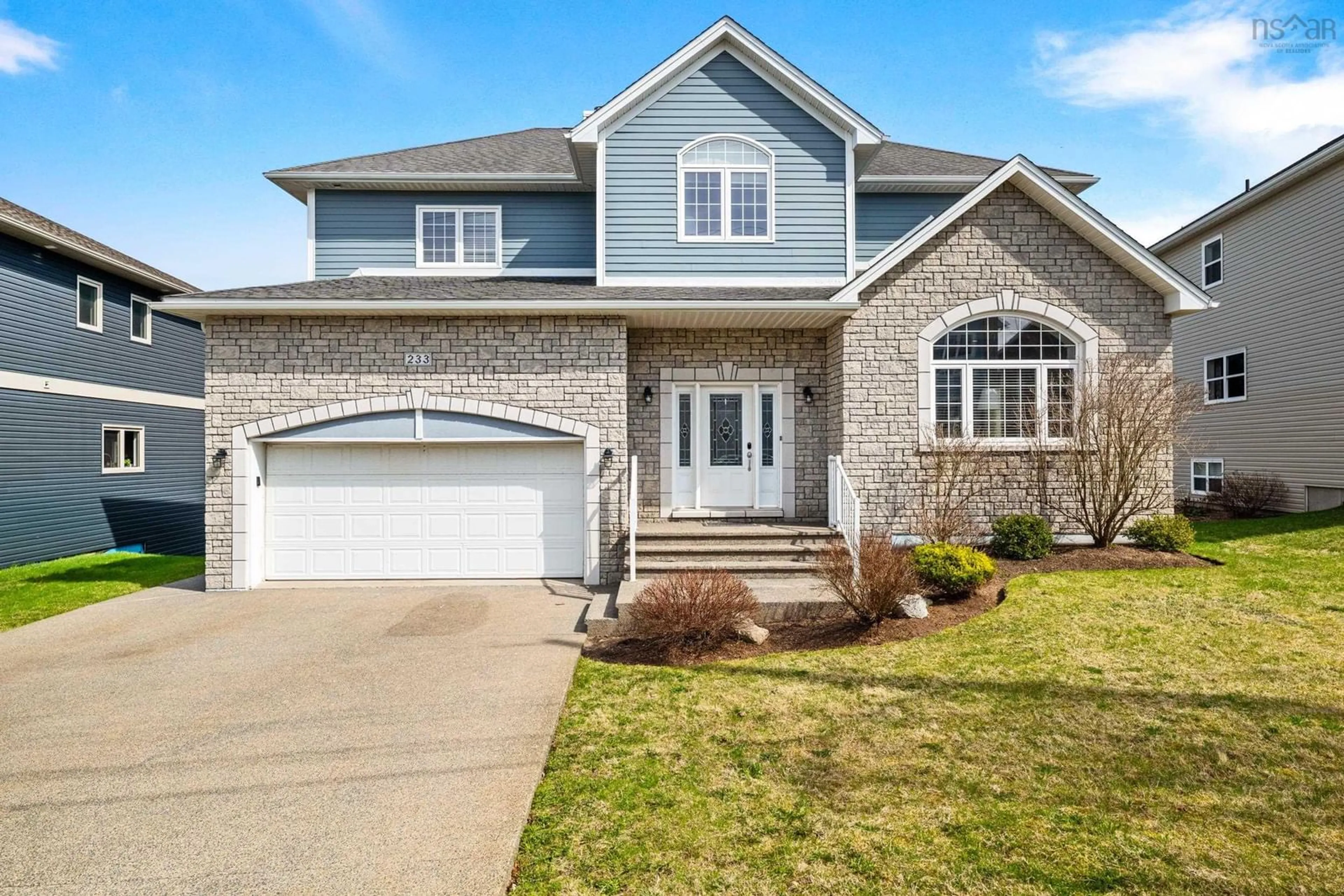 Home with vinyl exterior material, street for 233 Bently Dr, Halifax Nova Scotia B3S 0B2