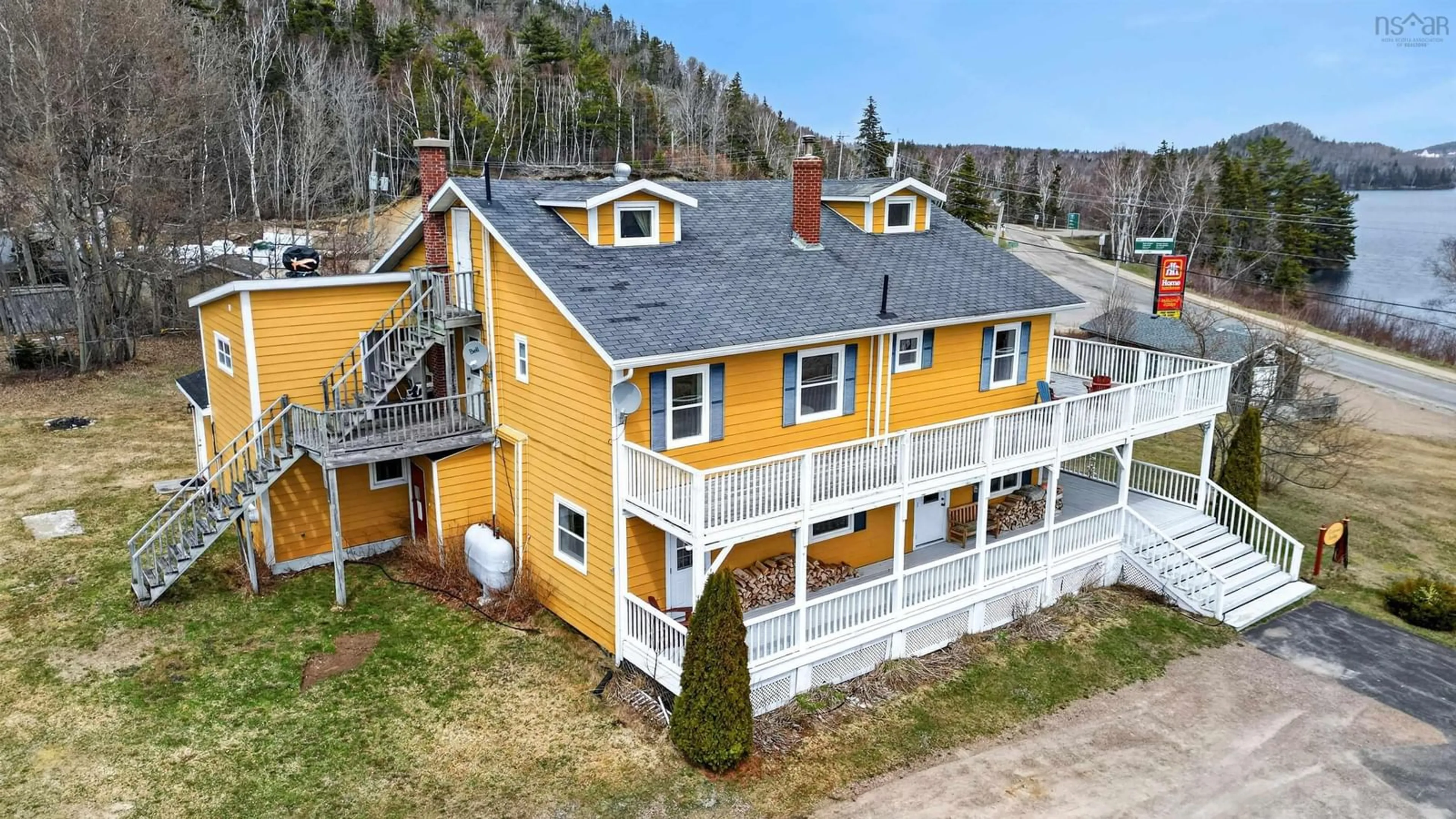 A pic from outside/outdoor area/front of a property/back of a property/a pic from drone, building for 37706 Cabot Trail, Ingonish Beach Nova Scotia B0C 1L0