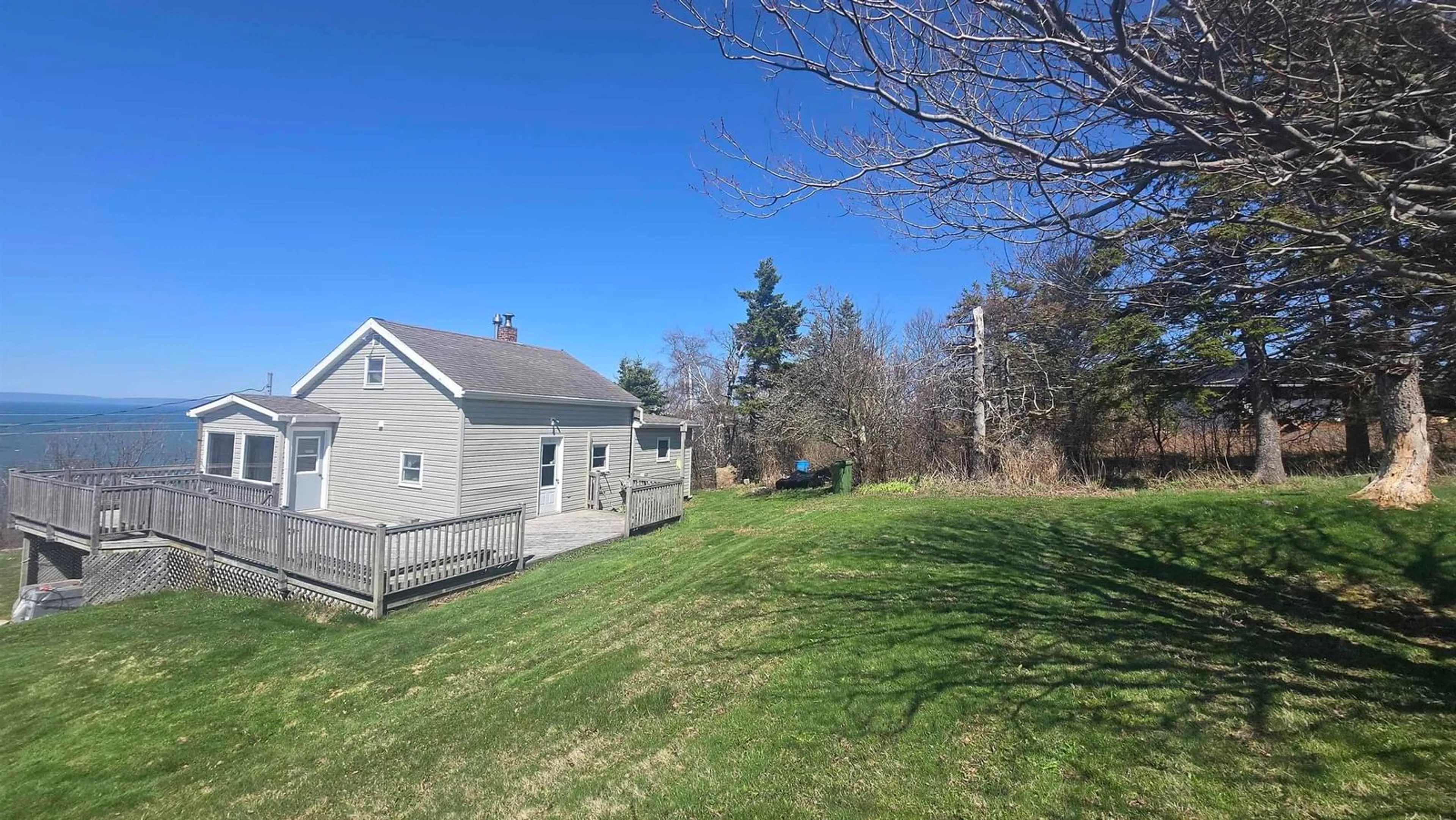 A pic from outside/outdoor area/front of a property/back of a property/a pic from drone, unknown for 22 Pent Rd, Harbourville Nova Scotia B0P 1E0