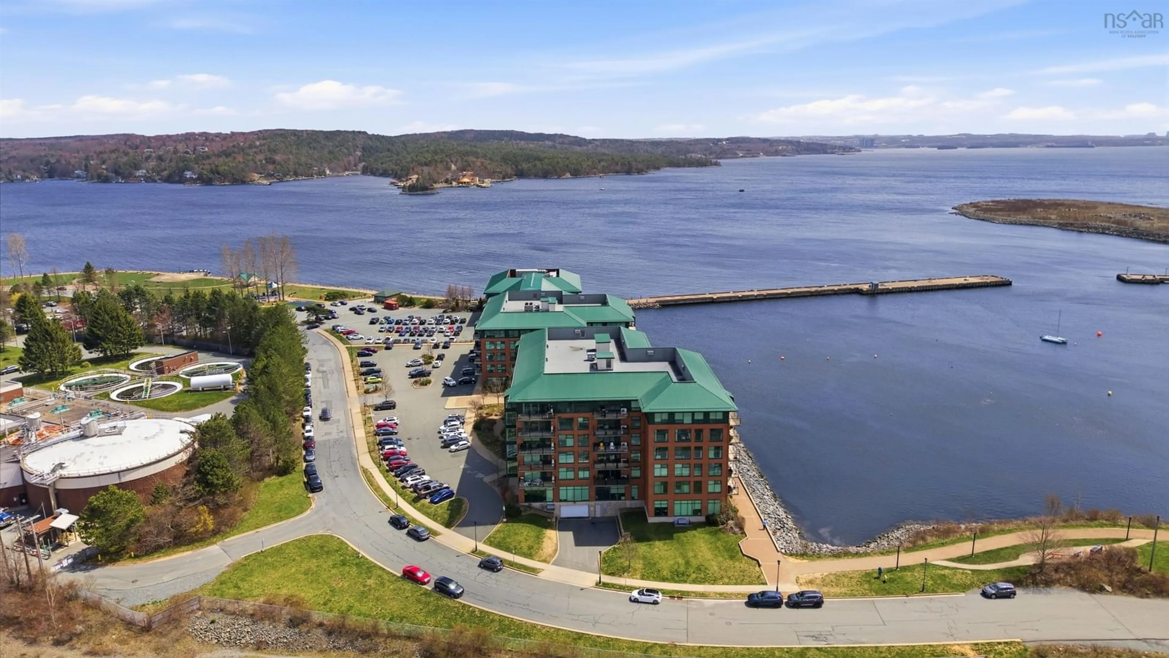 A pic from outside/outdoor area/front of a property/back of a property/a pic from drone, water/lake/river/ocean view for 220 Waterfront Dr #609, Bedford Nova Scotia B4A 0H3