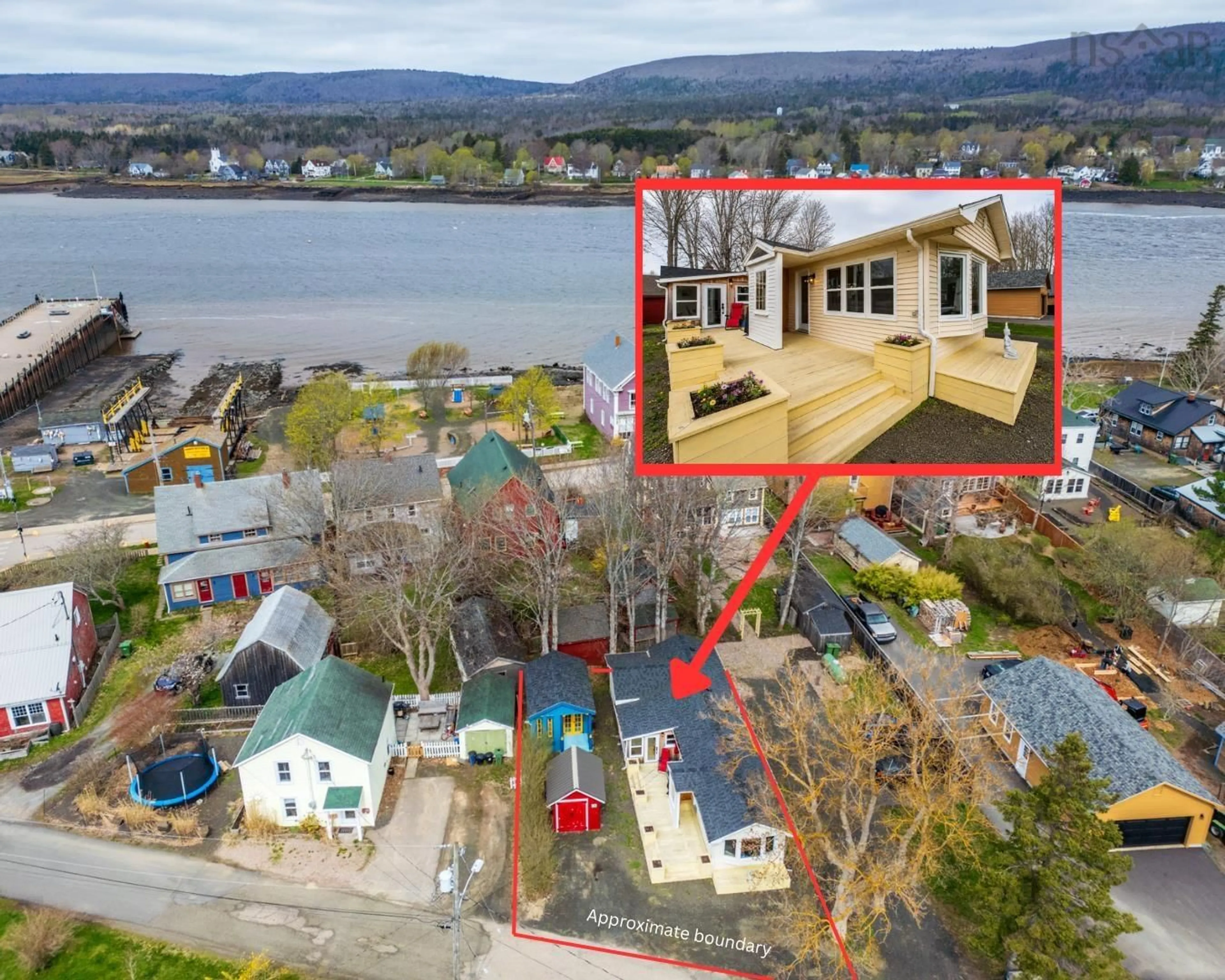 A pic from outside/outdoor area/front of a property/back of a property/a pic from drone, water/lake/river/ocean view for 13 Prince William St, Annapolis Royal Nova Scotia B0S 1A0
