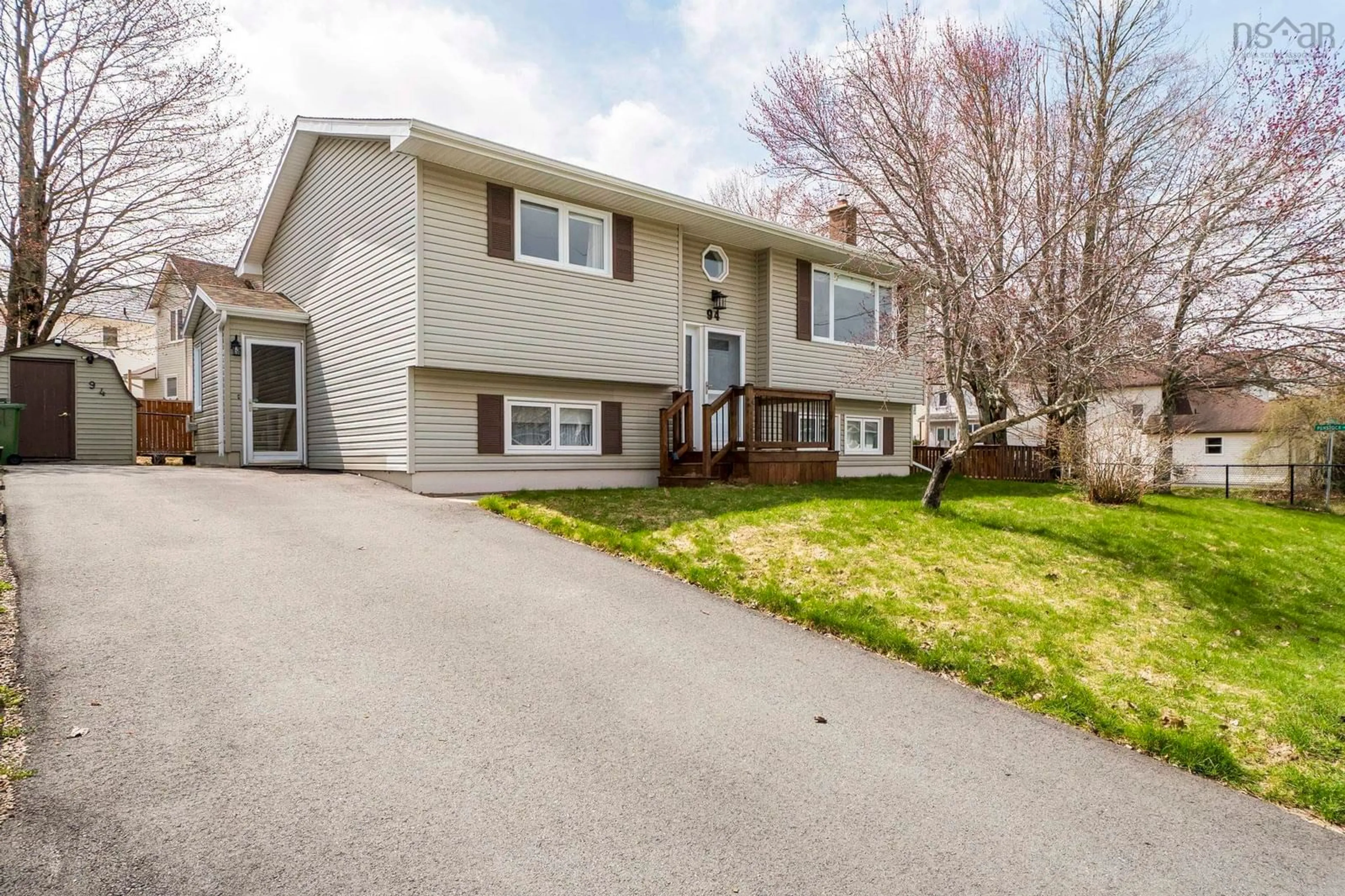 Home with vinyl exterior material, street for 94 Noria Cres, Middle Sackville Nova Scotia B4E 2L4