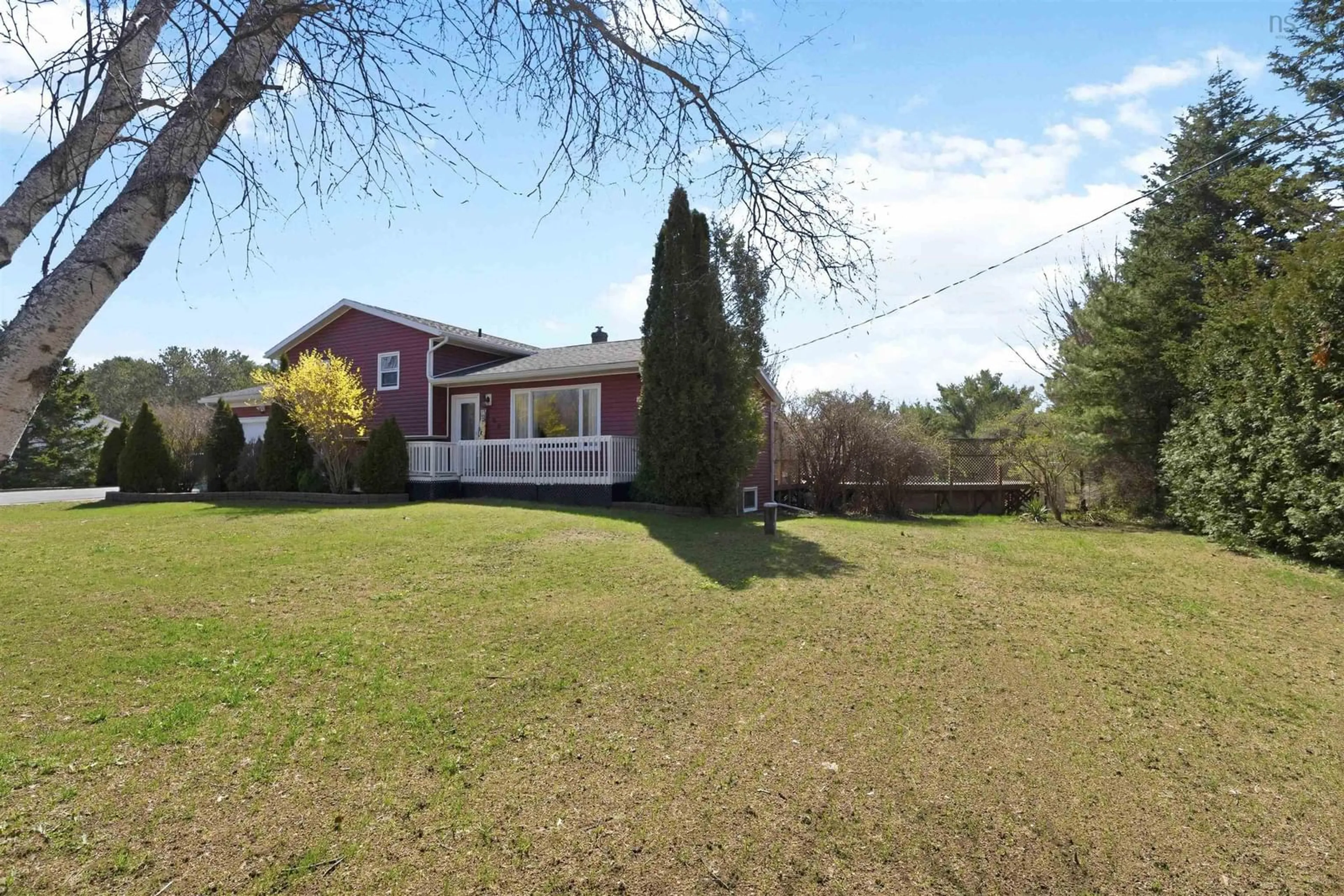 A pic from outside/outdoor area/front of a property/back of a property/a pic from drone, unknown for 106 Geiger Dr, Wilmot Nova Scotia B0P 1R0
