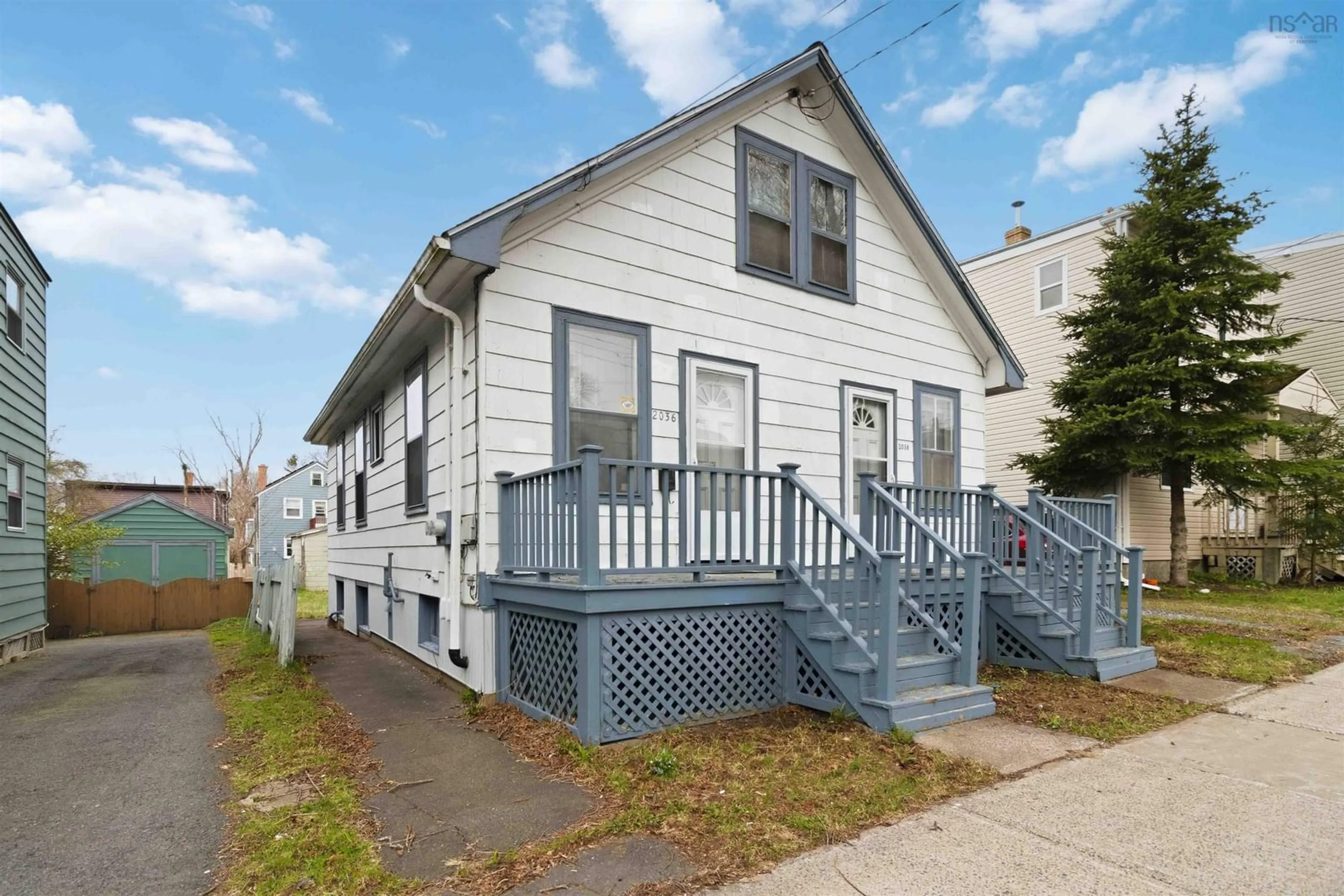 Home with vinyl exterior material, street for 2036 Kline St, Halifax Nova Scotia B3L 2X3