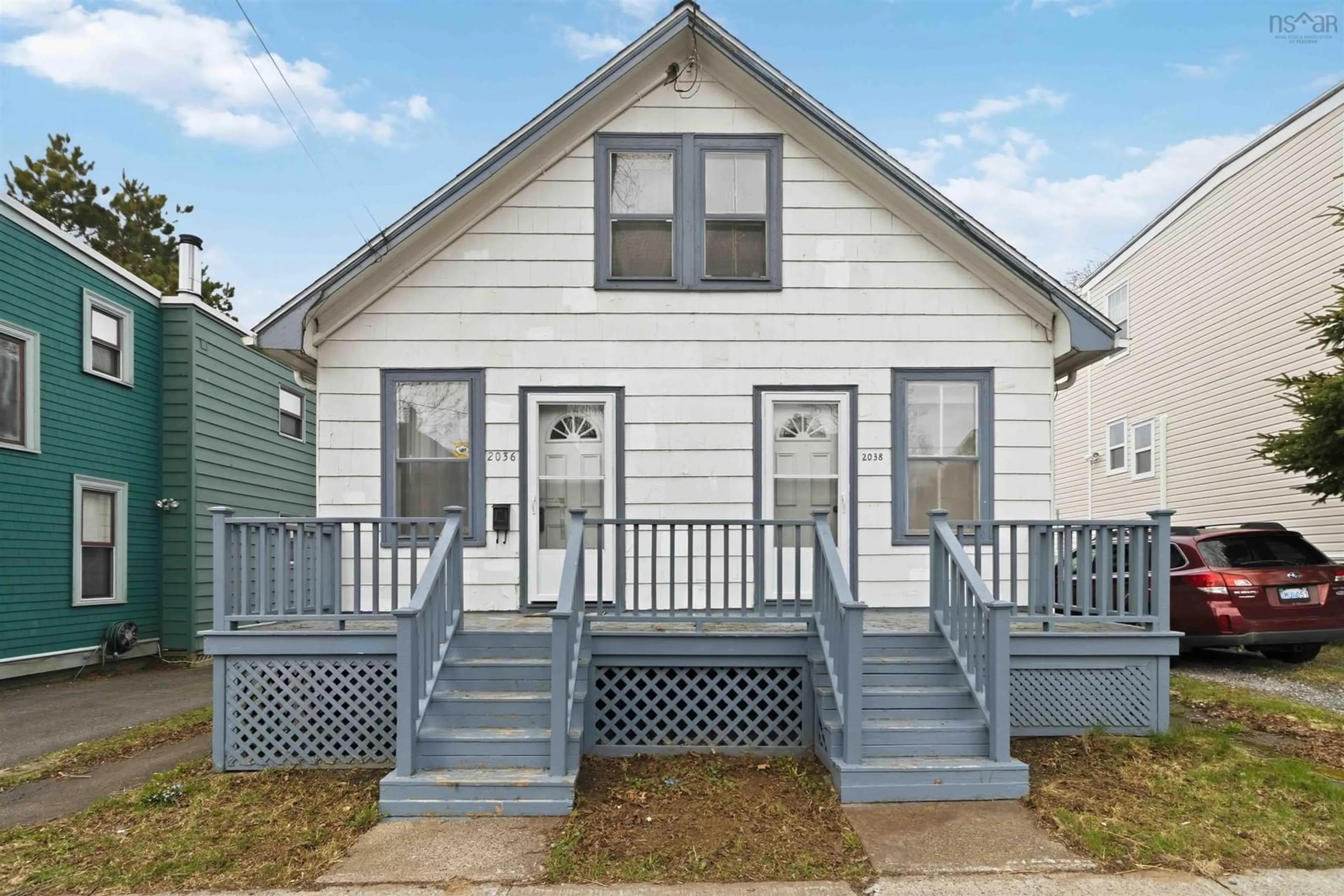 Home with vinyl exterior material, street for 2036 Kline St, Halifax Nova Scotia B3L 2X3