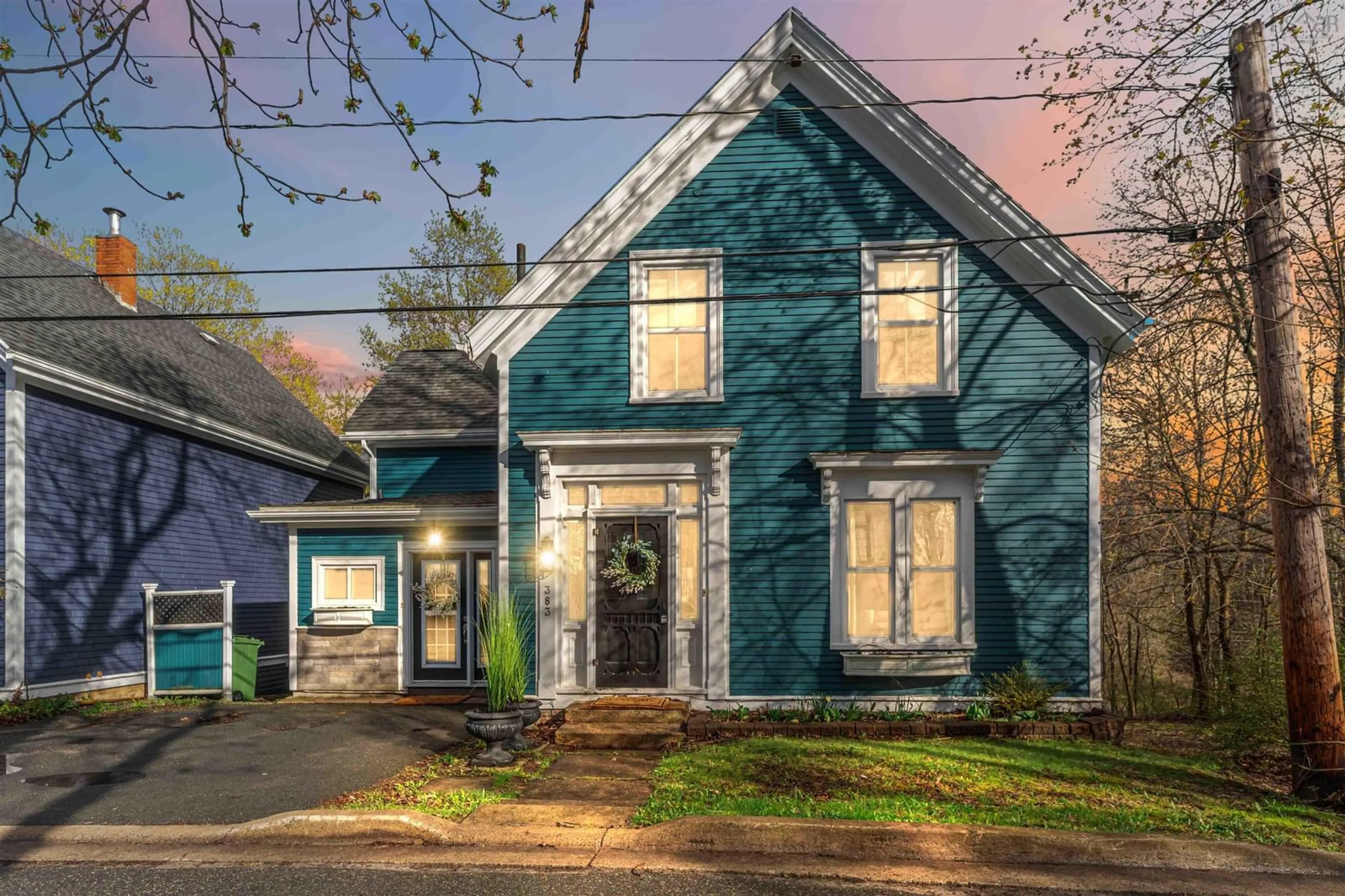 Home with brick exterior material, street for 383 Hawthorne St, Windsor Nova Scotia B0N 2T0