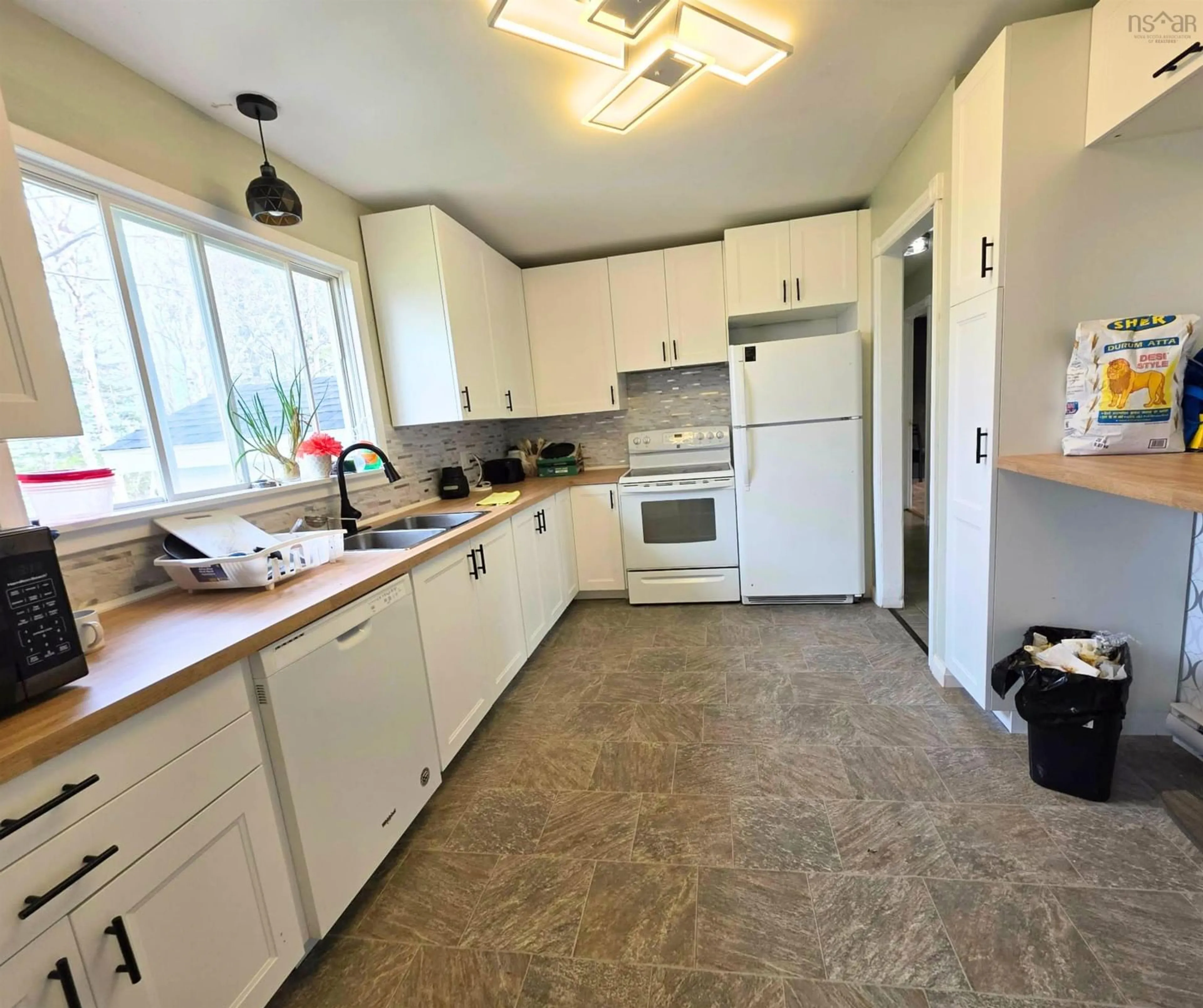 Standard kitchen, unknown for 70 Glenn Ave, Sydney River Nova Scotia B1S 3B2