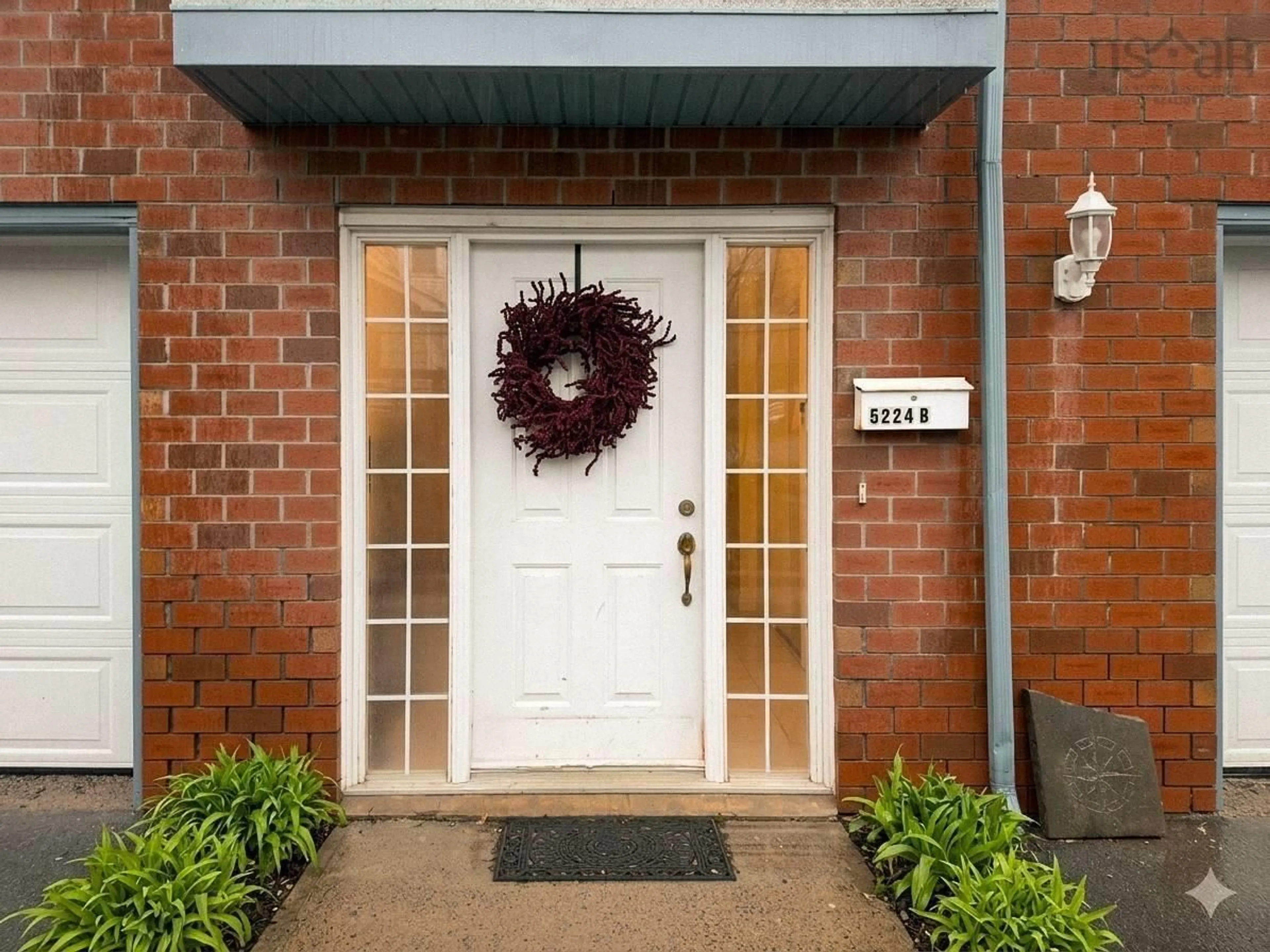 Indoor entryway for Harvey Street, Halifax, Ns B3j1a7 St #5224B, Halifax Nova Scotia B3J 1A7