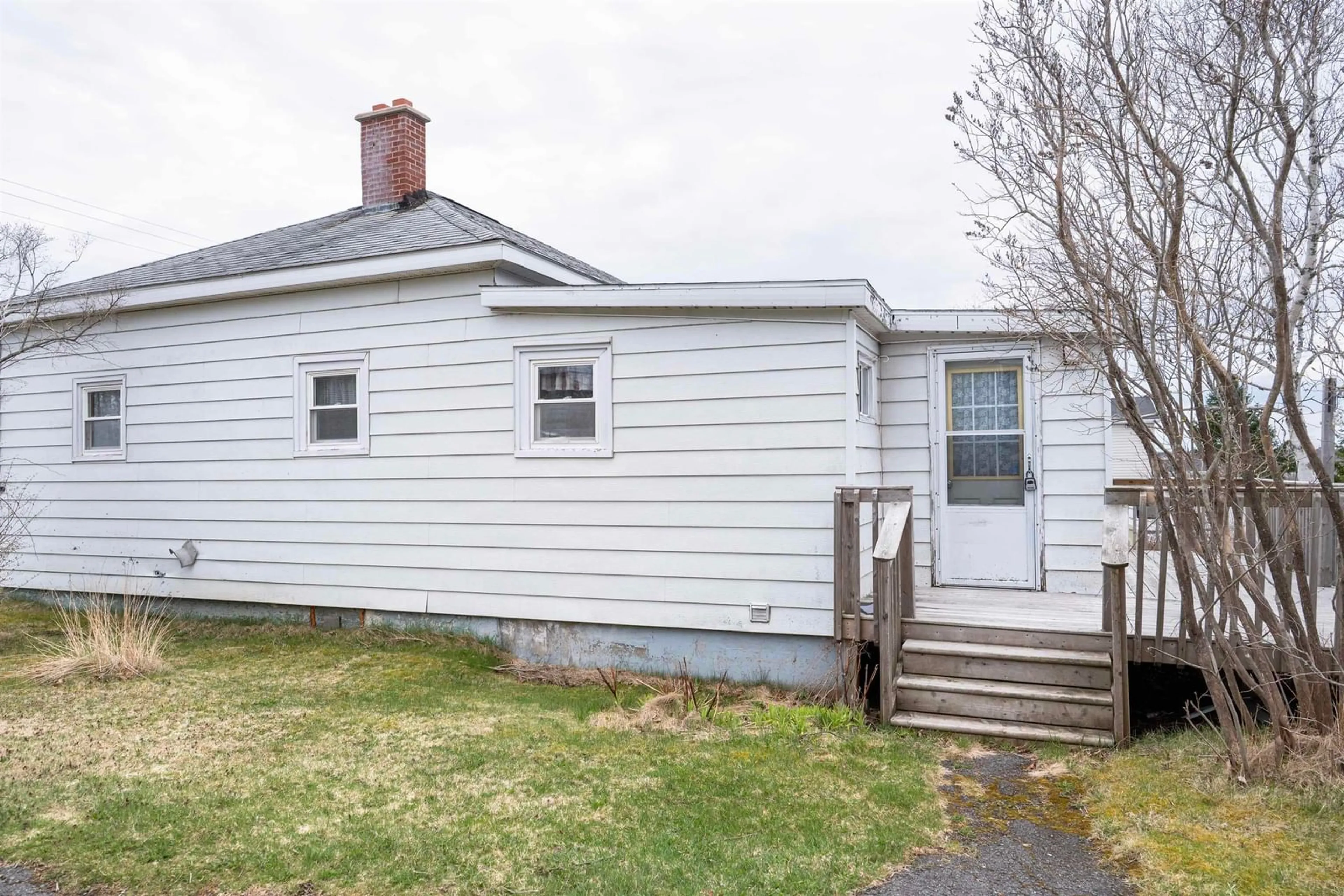Shed for 308 Lake Rd, Glace Bay Nova Scotia B1A 2H1