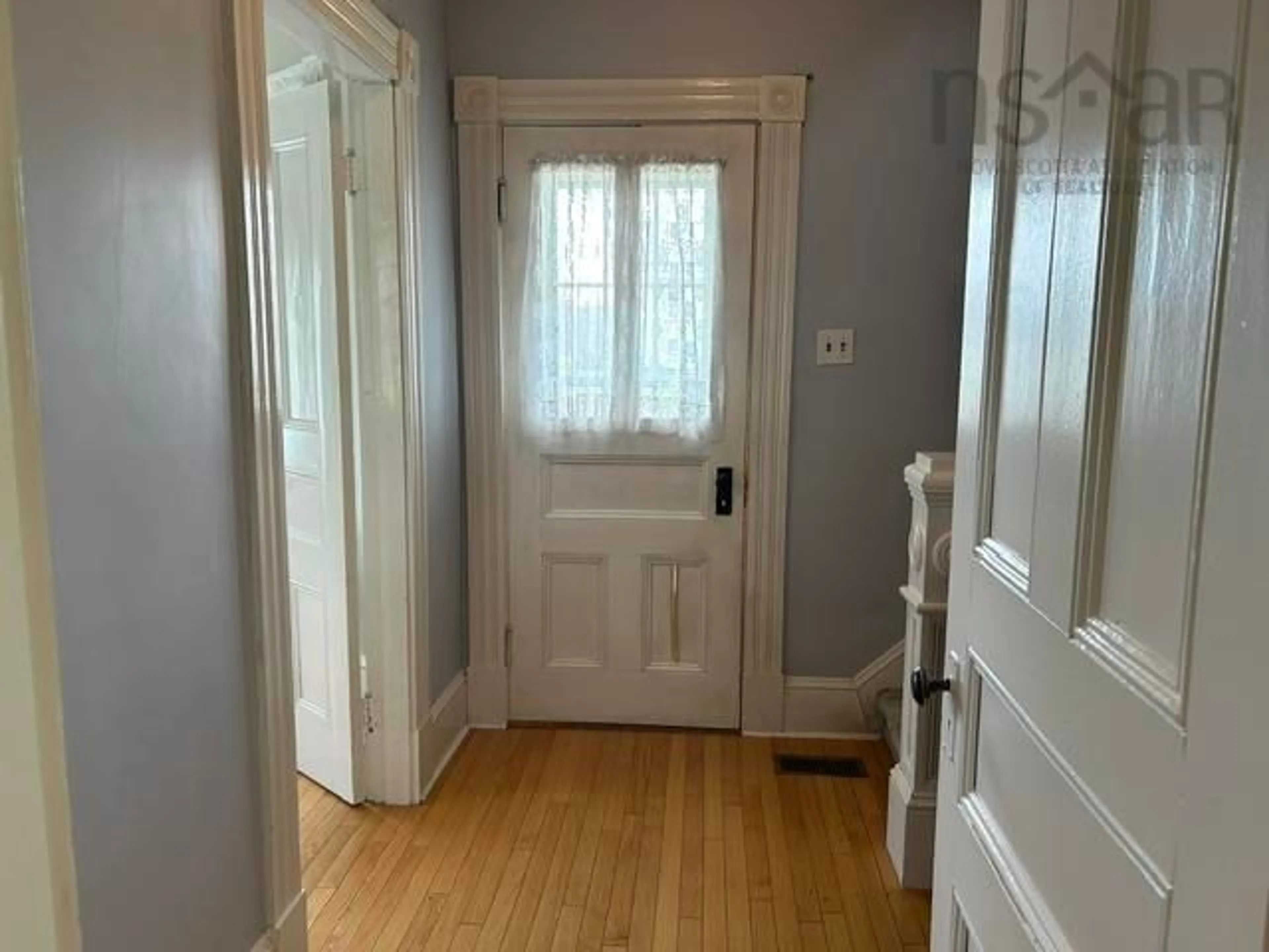 Indoor entryway for 7613 Highway 215, Cambridge Nova Scotia B0N 2R0