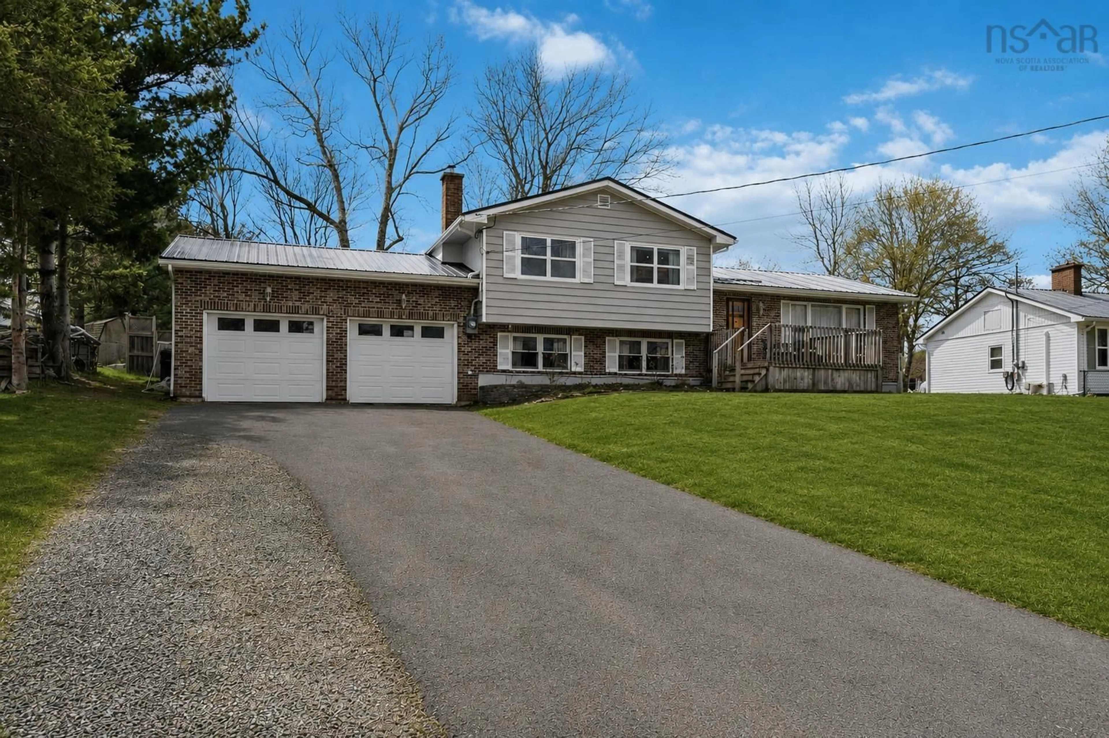 Home with vinyl exterior material, street for 904 Carol St, Greenwood Nova Scotia B0P 1R0