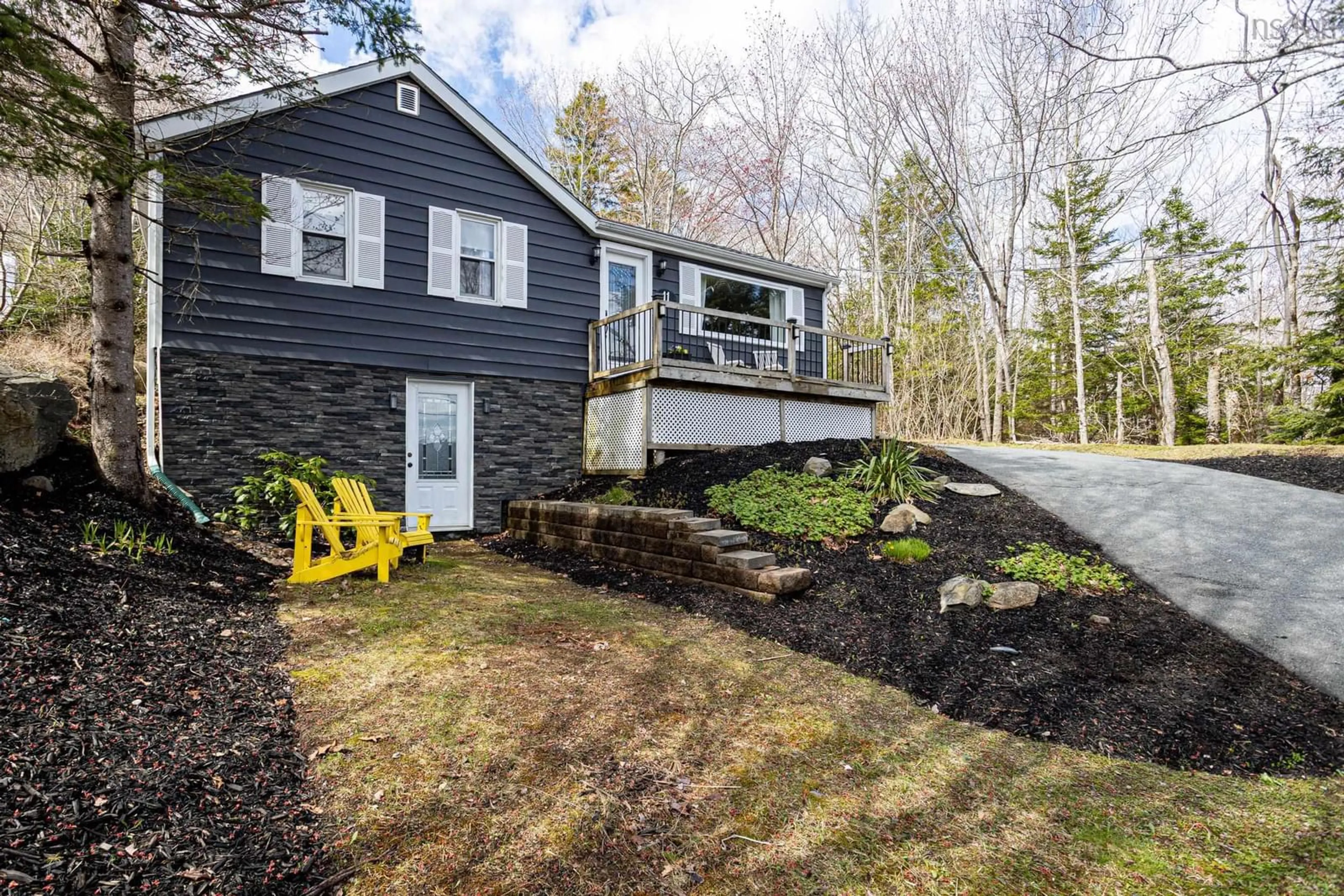 Home with vinyl exterior material, unknown for 11 Dartmoor Cres, Bedford Nova Scotia B4A 2K4