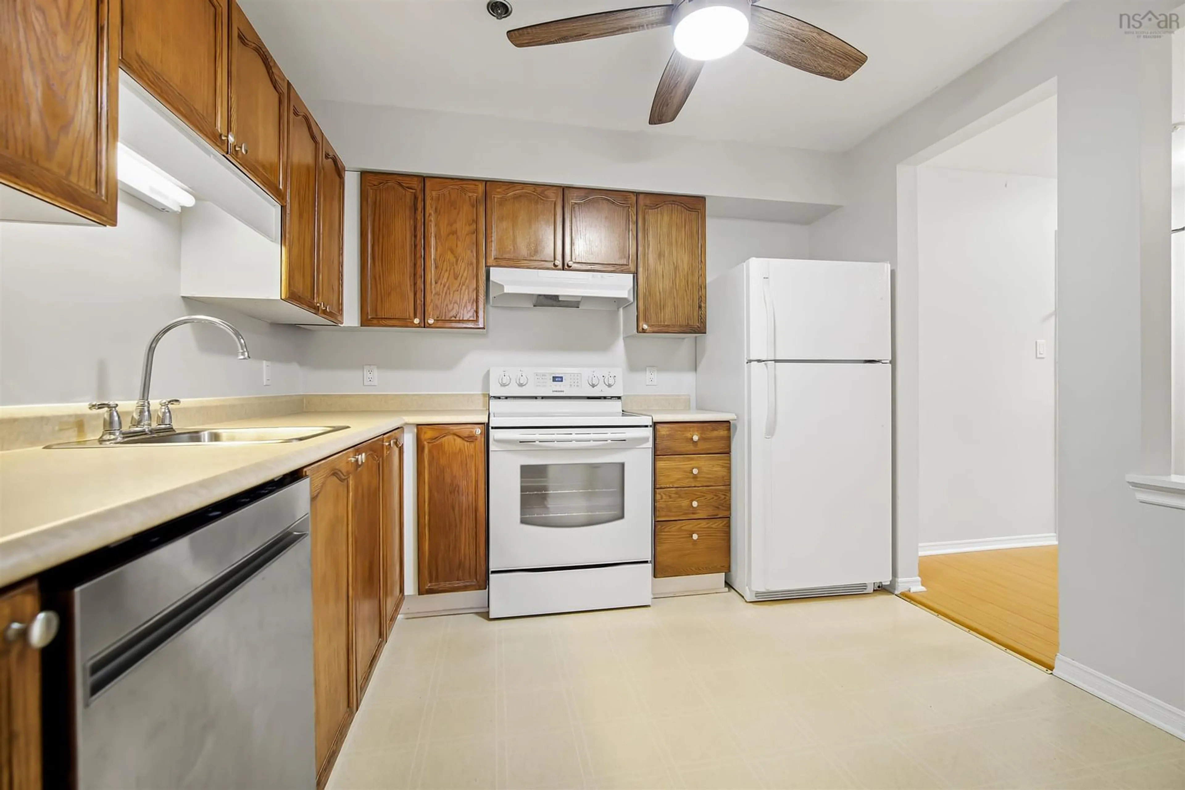 Standard kitchen, unknown for 83 Kearney Lake Rd #306, Halifax Nova Scotia B3M 4E6