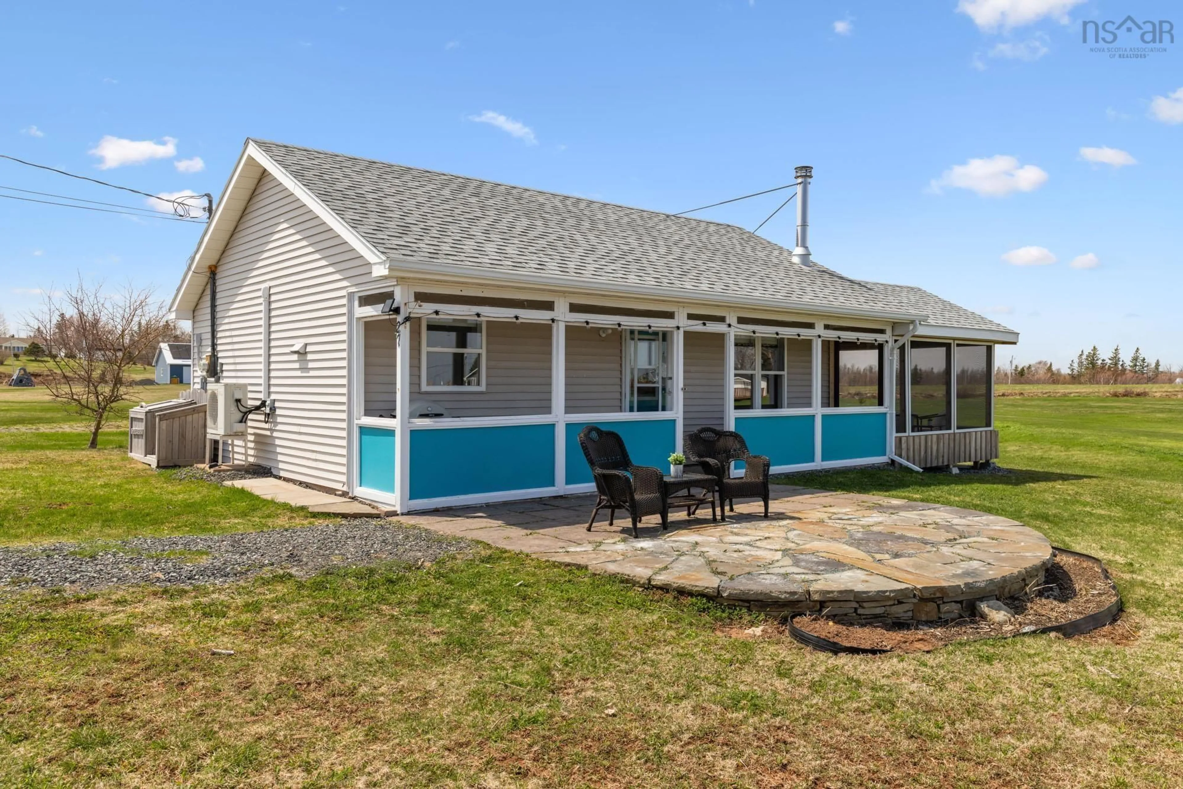 Home with vinyl exterior material, unknown for 27 Island View Cres, Caribou River Nova Scotia B0K 1H0