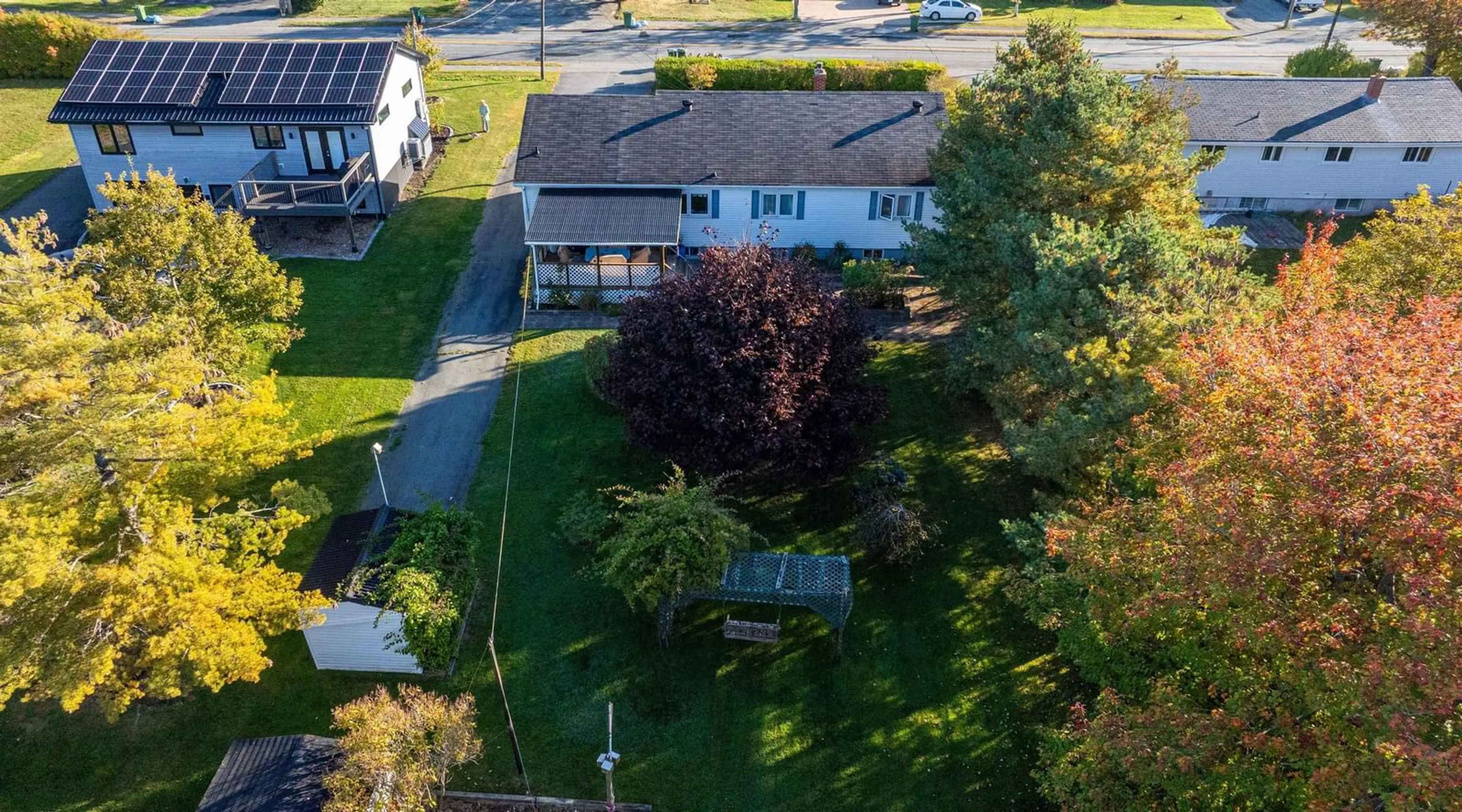 A pic from outside/outdoor area/front of a property/back of a property/a pic from drone, unknown for 187 Caldwell Rd, Cole Harbour Nova Scotia B2V 1J5