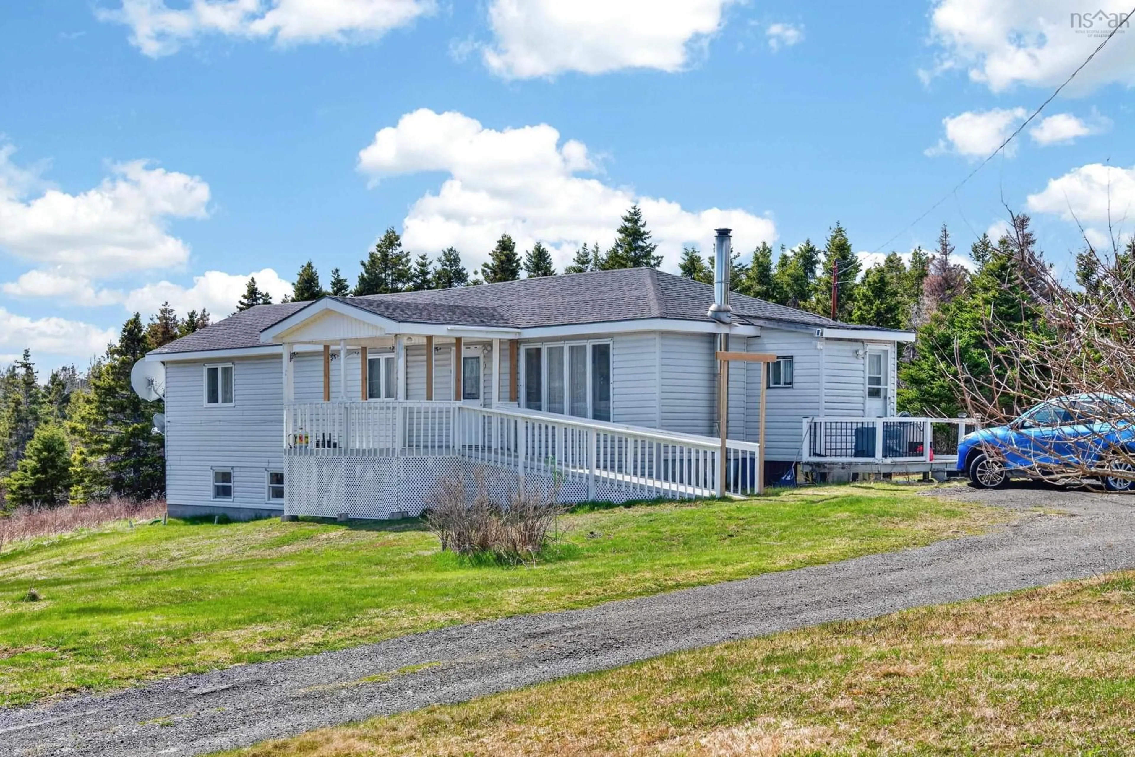 Home with vinyl exterior material, unknown for 235 Louisbourg Main-A-Dieu Rd, Louisbourg Nova Scotia B1C 1R1