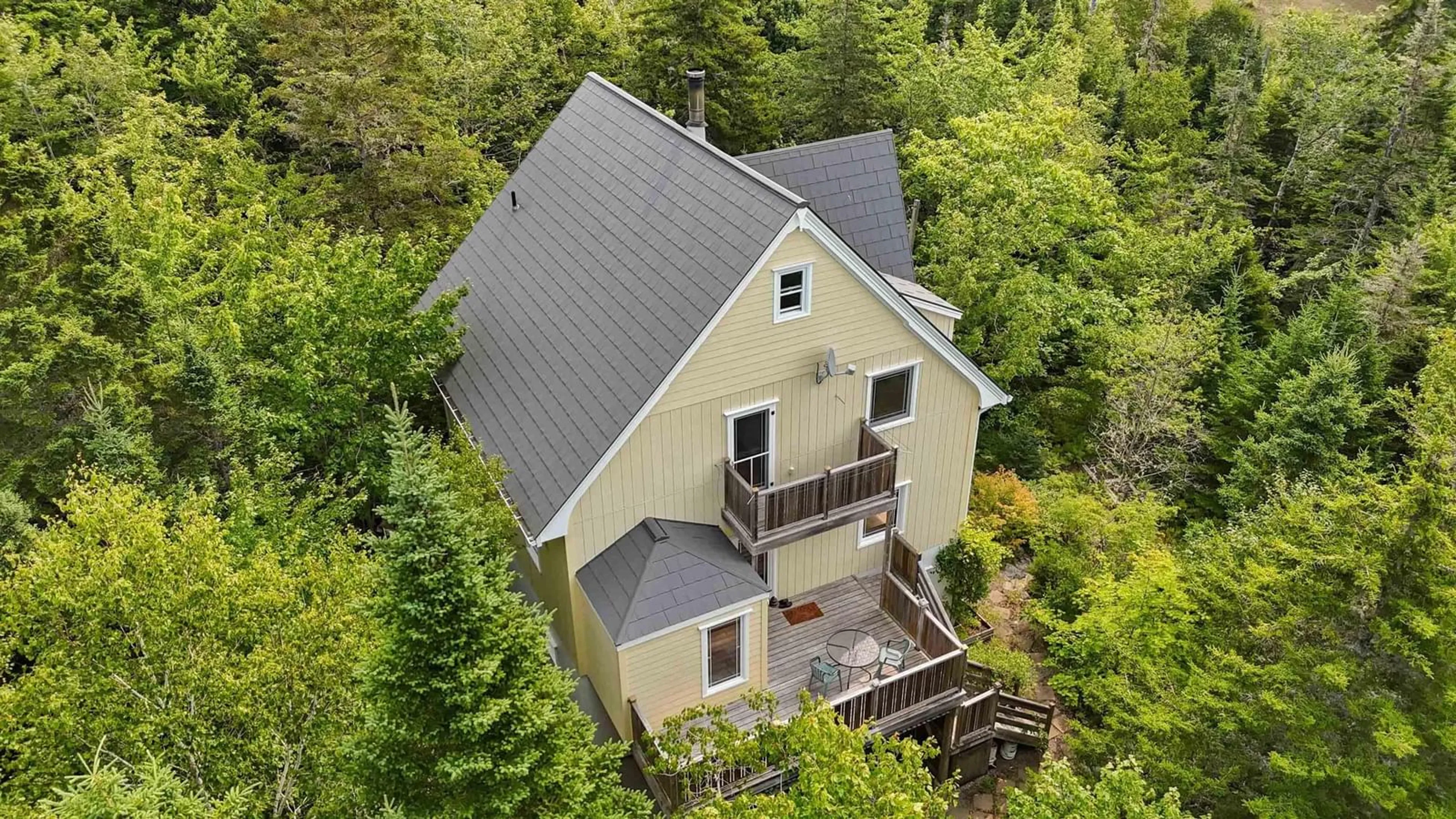 A pic from outside/outdoor area/front of a property/back of a property/a pic from drone, unknown for 40 Big Rock Lane, East Chester Nova Scotia B0J 1J0