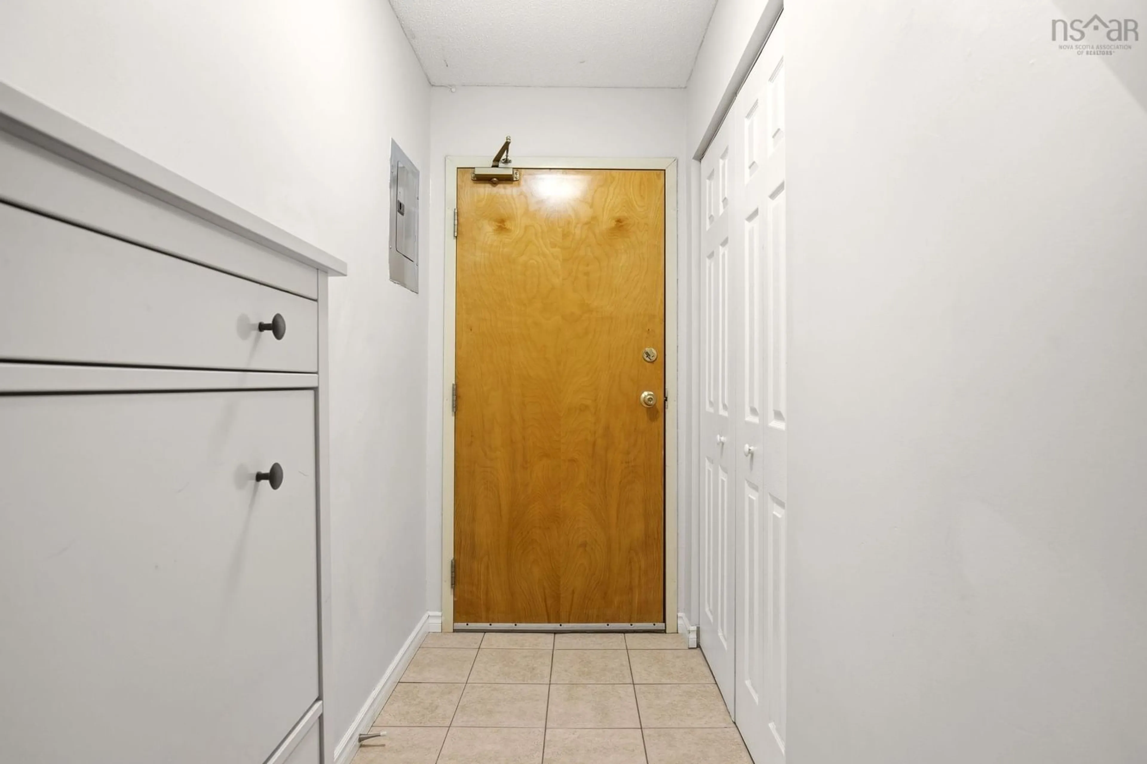 Indoor entryway for 1 Lombardy Lane #306, Dartmouth Nova Scotia B2X 3E4