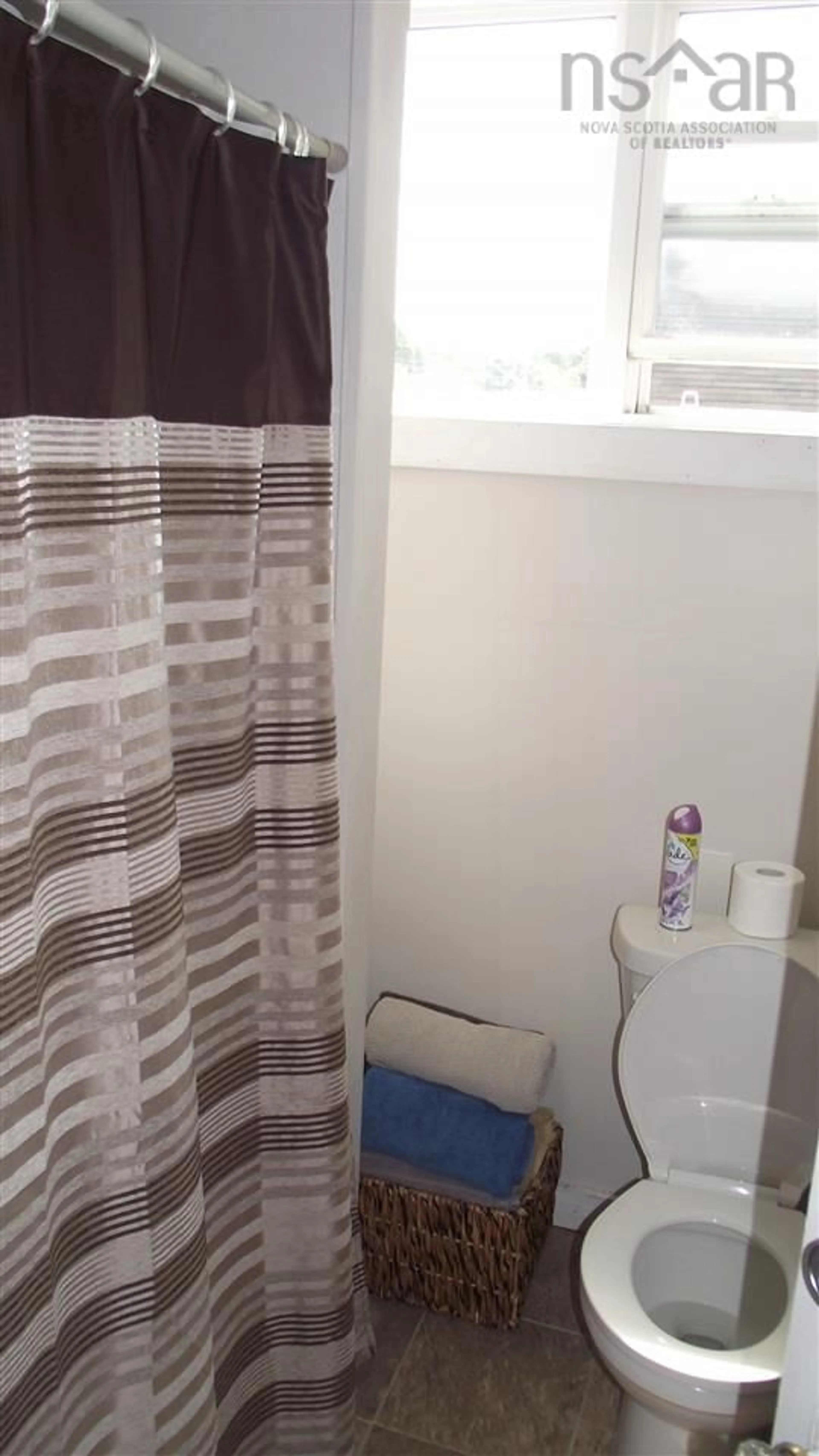 A pic of a room for 264 Almont Ave, New Glasgow Nova Scotia B2H 3G9