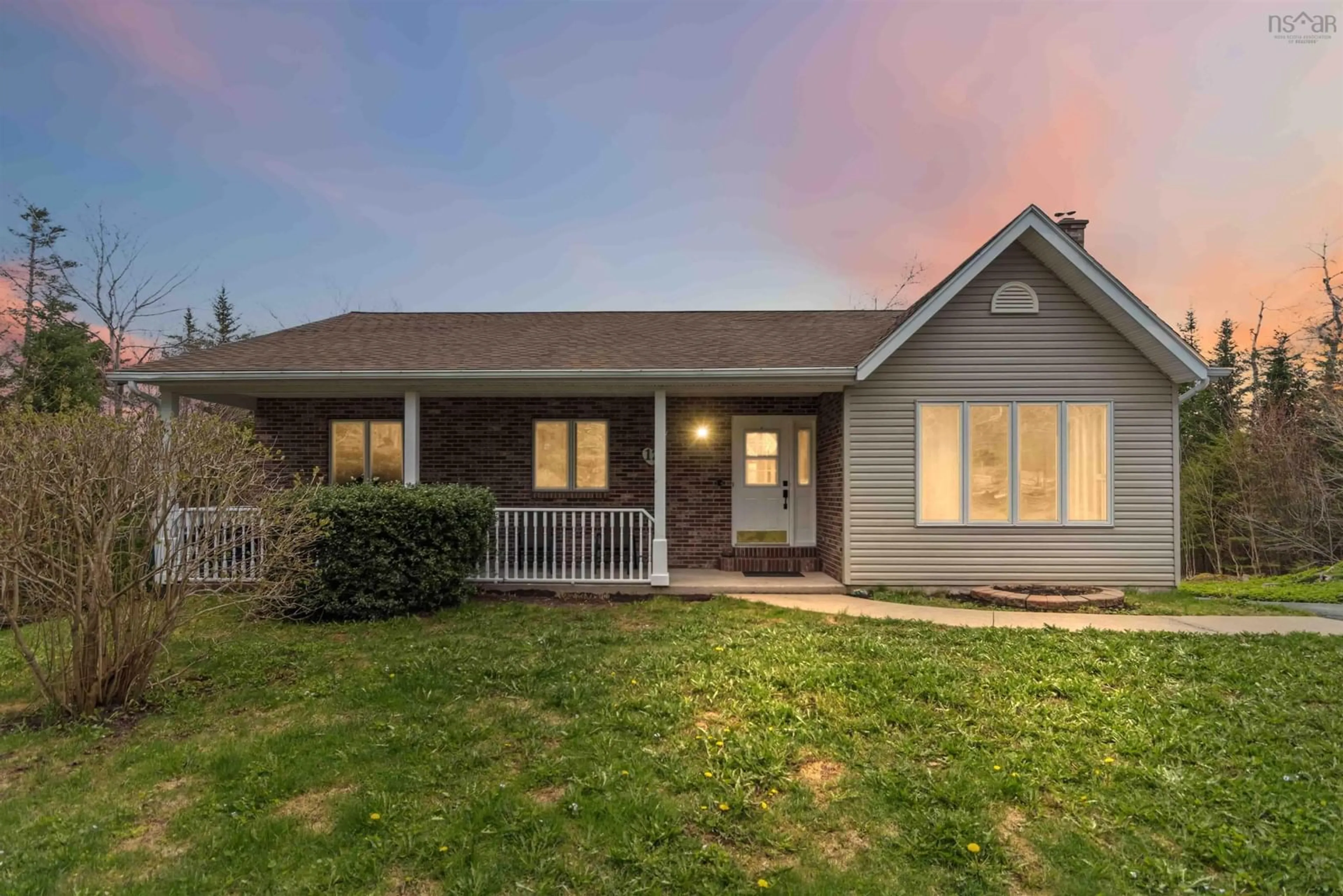 Home with vinyl exterior material, street for 12 Maplewood Crt, Beaver Bank Nova Scotia B4G 1B6