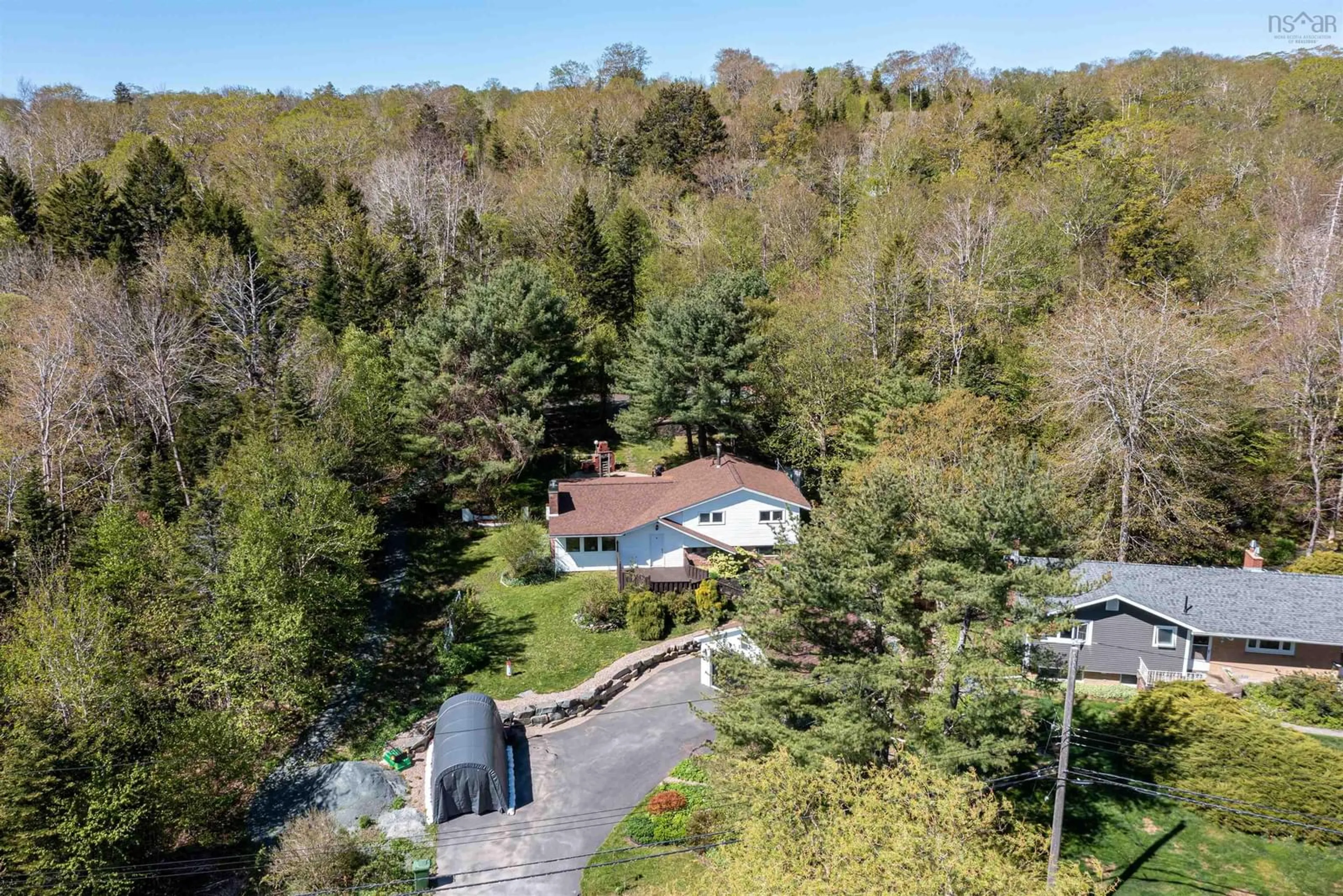 A pic from outside/outdoor area/front of a property/back of a property/a pic from drone, unknown for 28 Beech Hill Dr, Lake Echo Nova Scotia B3E 1A6
