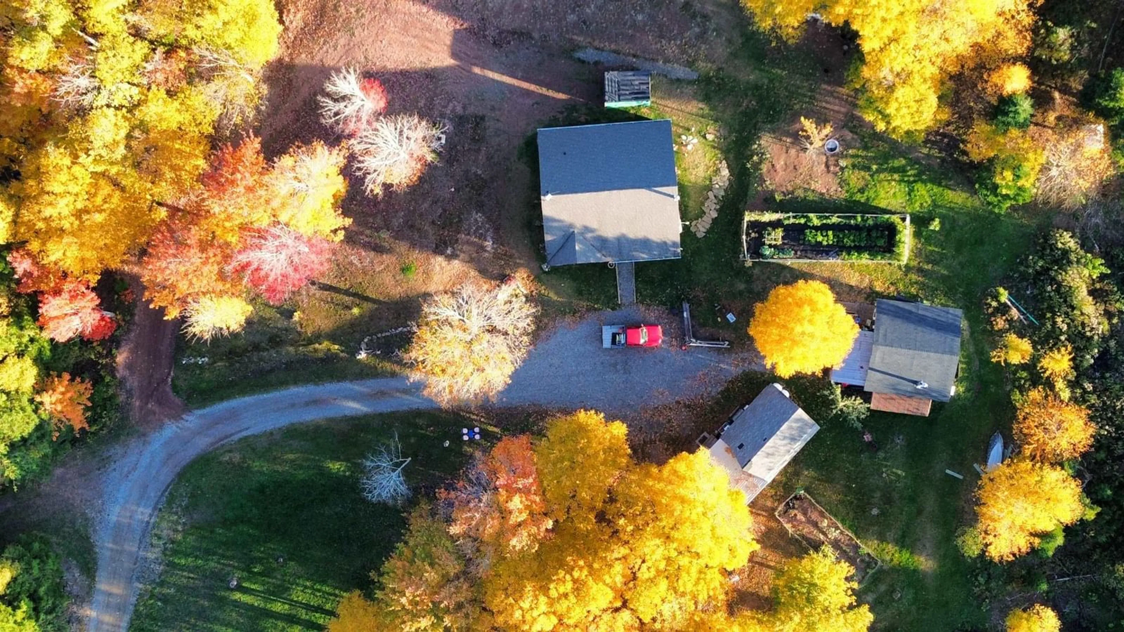 A pic from outside/outdoor area/front of a property/back of a property/a pic from drone, street for 6775 Highlands Rd, Christmas Island Nova Scotia B1T 1L8