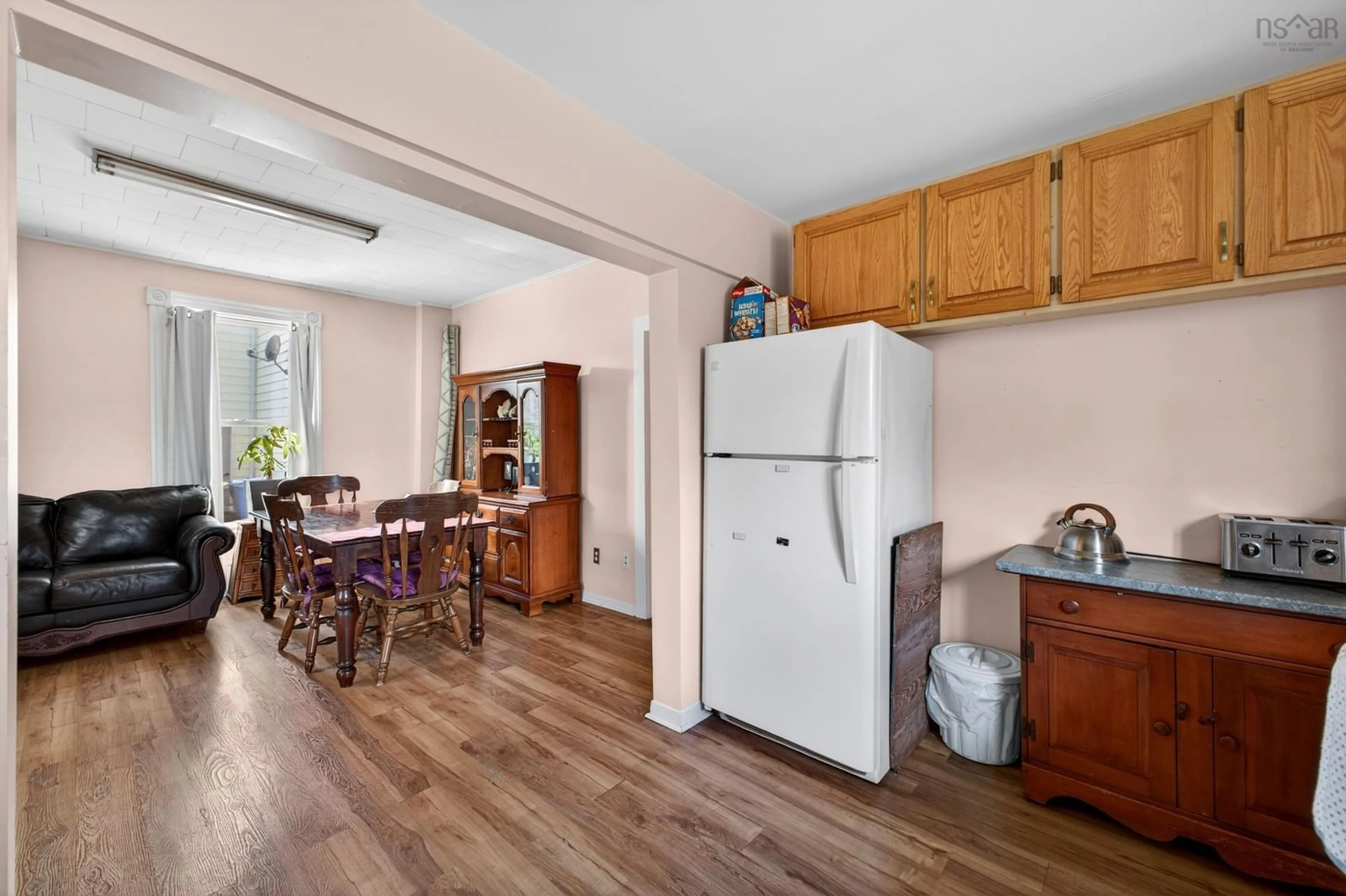 Standard kitchen, unknown for 294 Queen St, Truro Nova Scotia B2N 2C3
