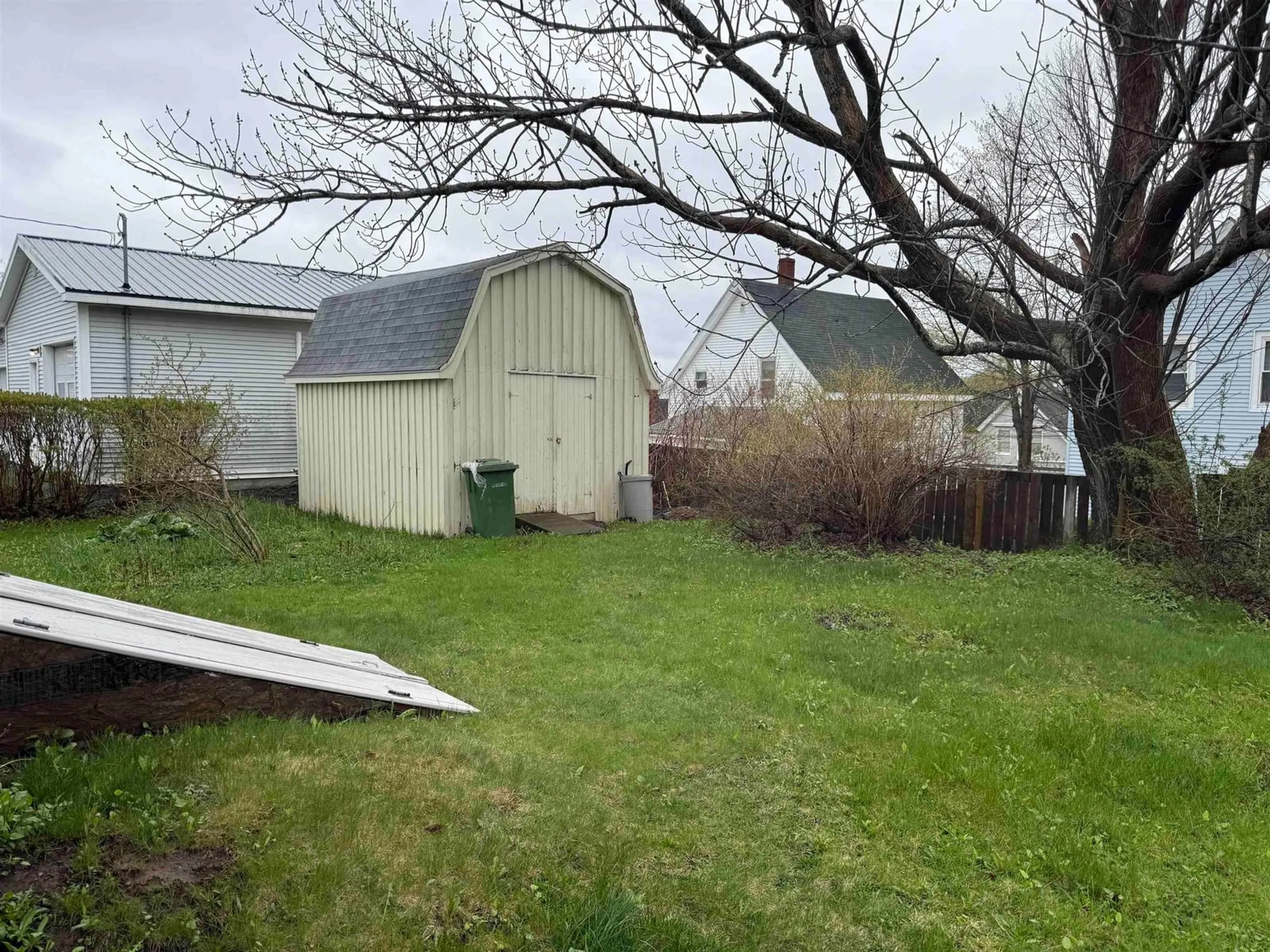 Shed for 411 Nelson St, New Glasgow Nova Scotia B2H 3C1