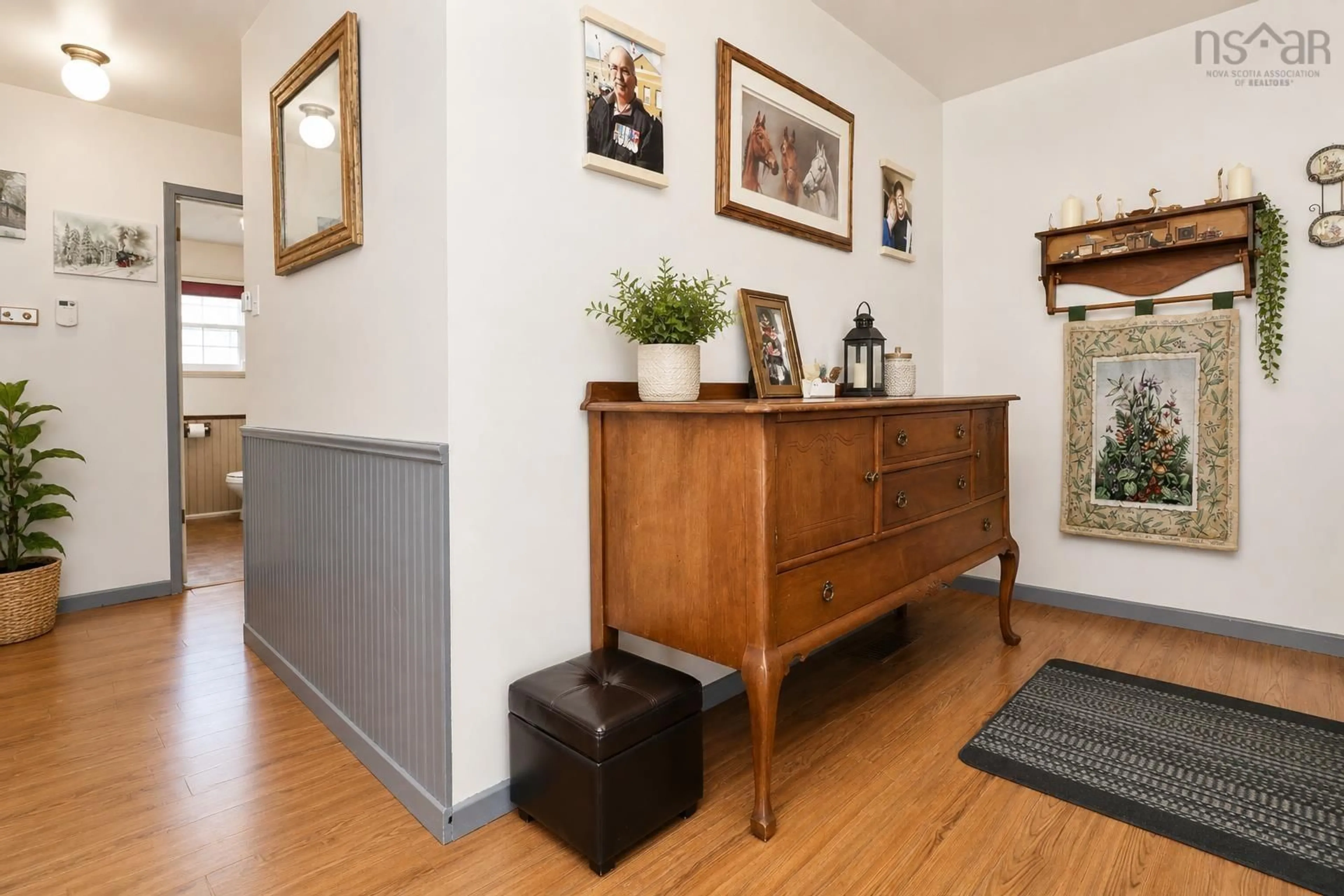 Indoor entryway for 39 Fletcher Lane, Brooklyn Nova Scotia B0N 1L0