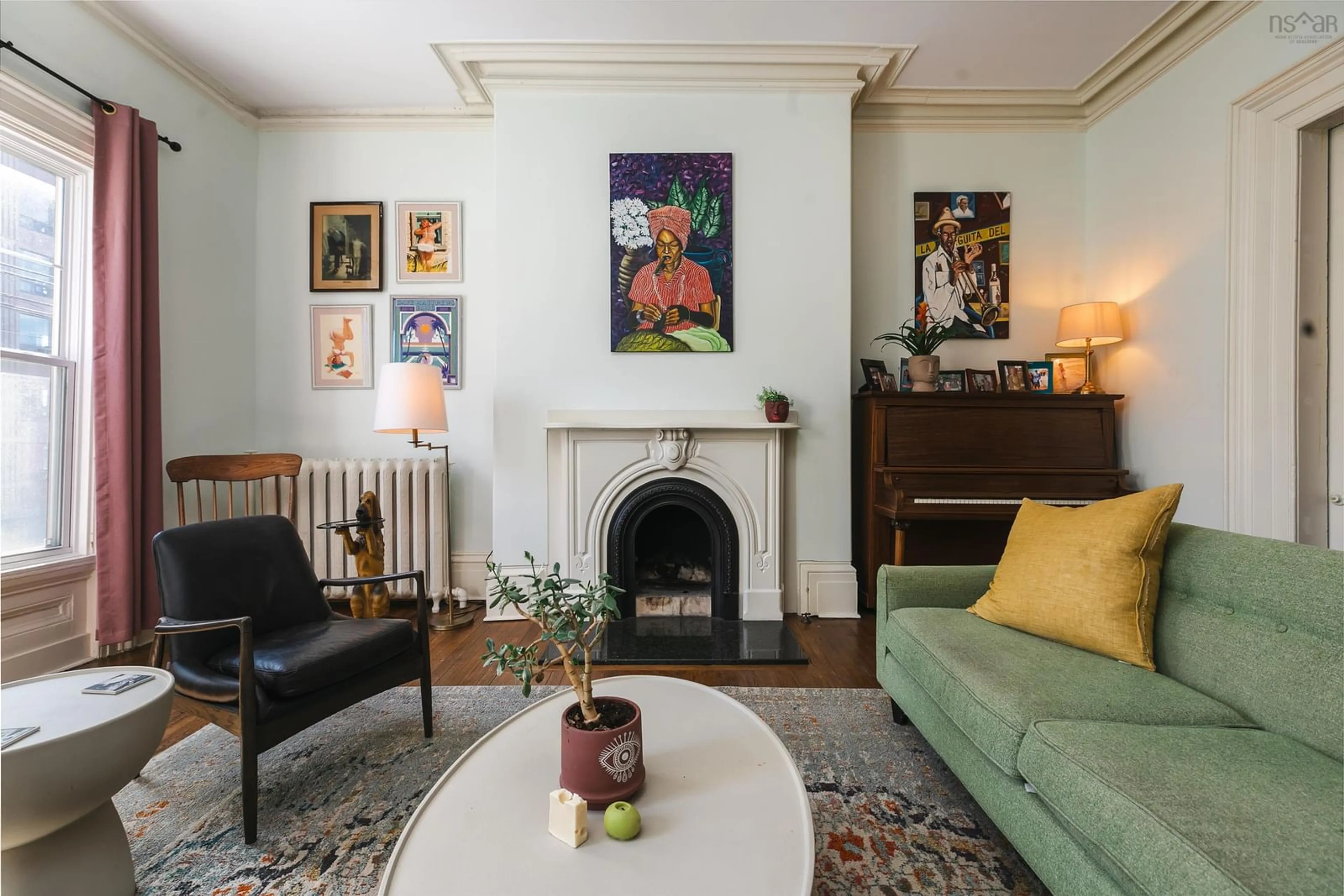 Living room with furniture, unknown for 1278 Queen St, Halifax Nova Scotia B3J 2H4