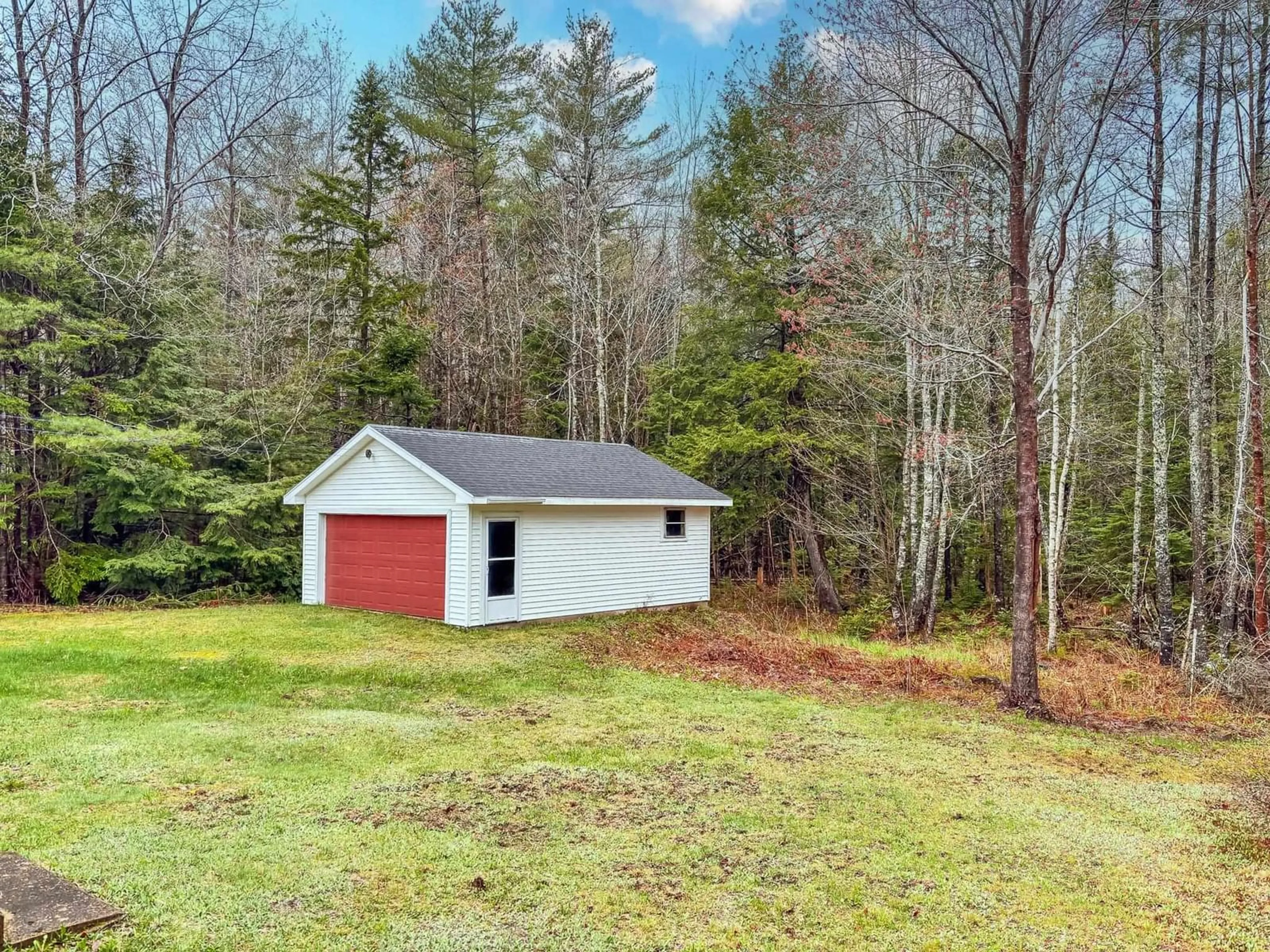 Shed for 110 Bluenose Ave, Pleasantville Nova Scotia B0R 1G0