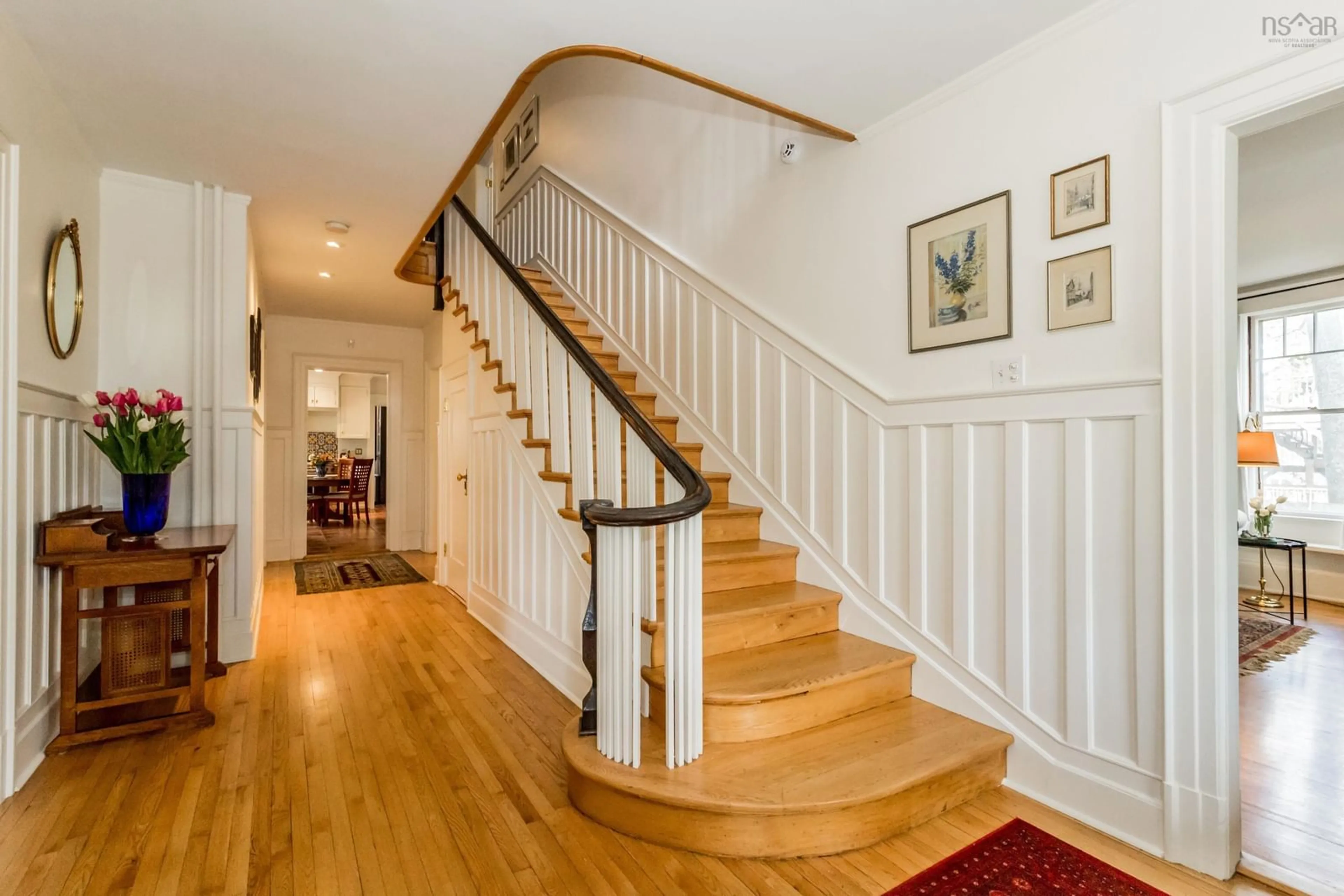 Indoor foyer for 12 Linden Ave, Wolfville Nova Scotia B4P 2A3