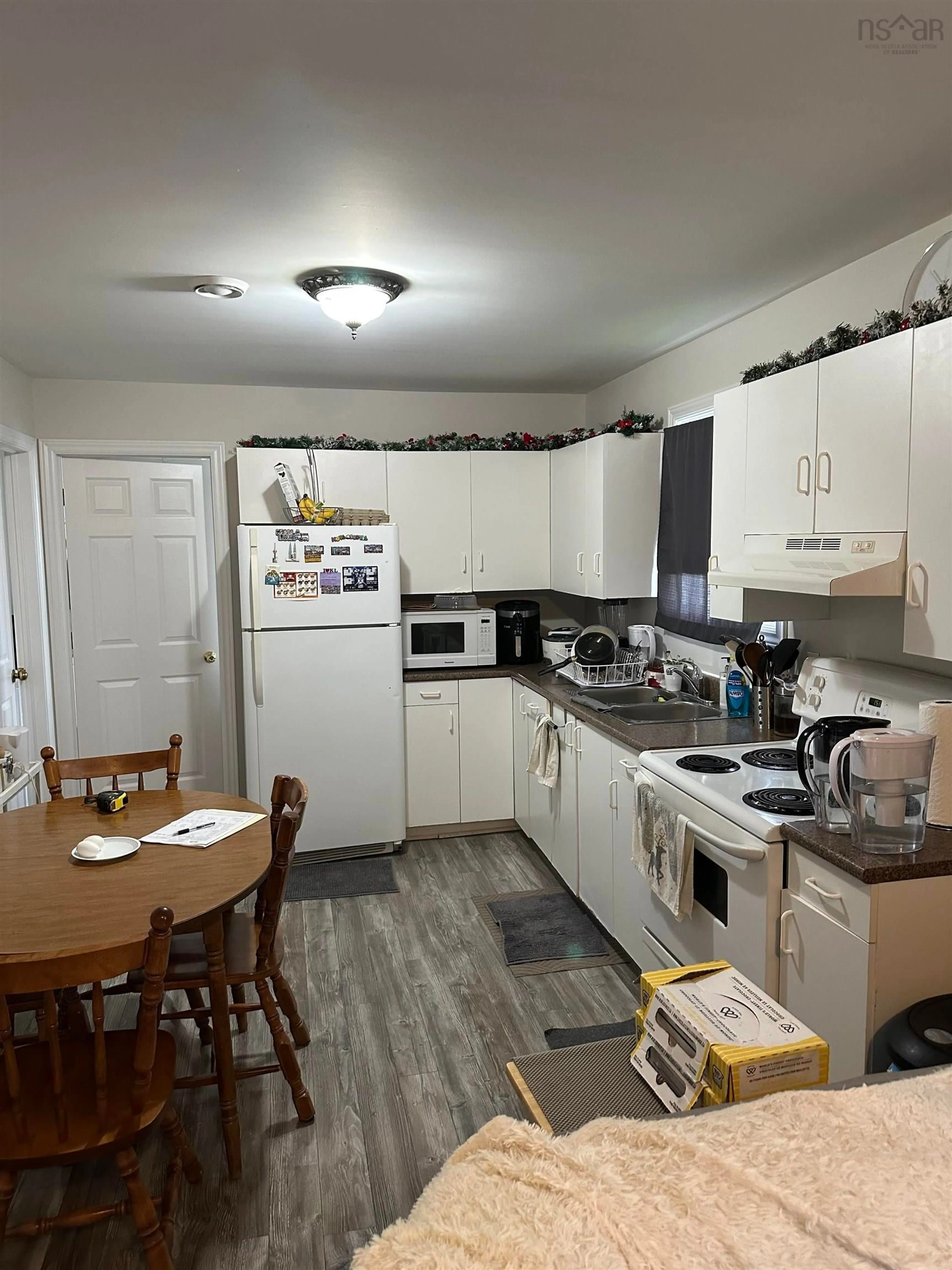 Standard kitchen, unknown for 16 Martin St, Antigonish Nova Scotia B2G 1P9
