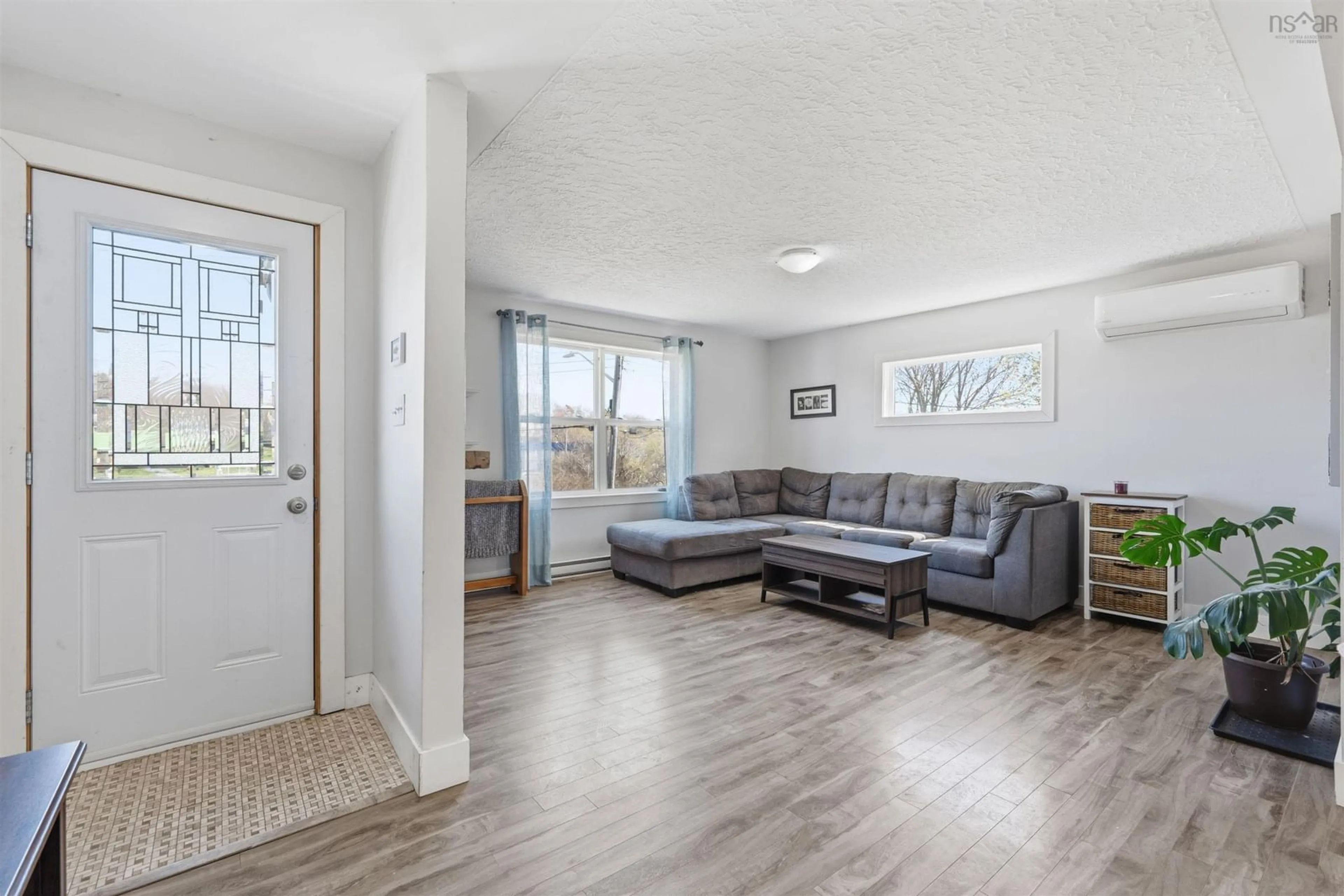 Living room with furniture, unknown for 9 Punch Bowl Dr, Halifax Nova Scotia B3P 2C4