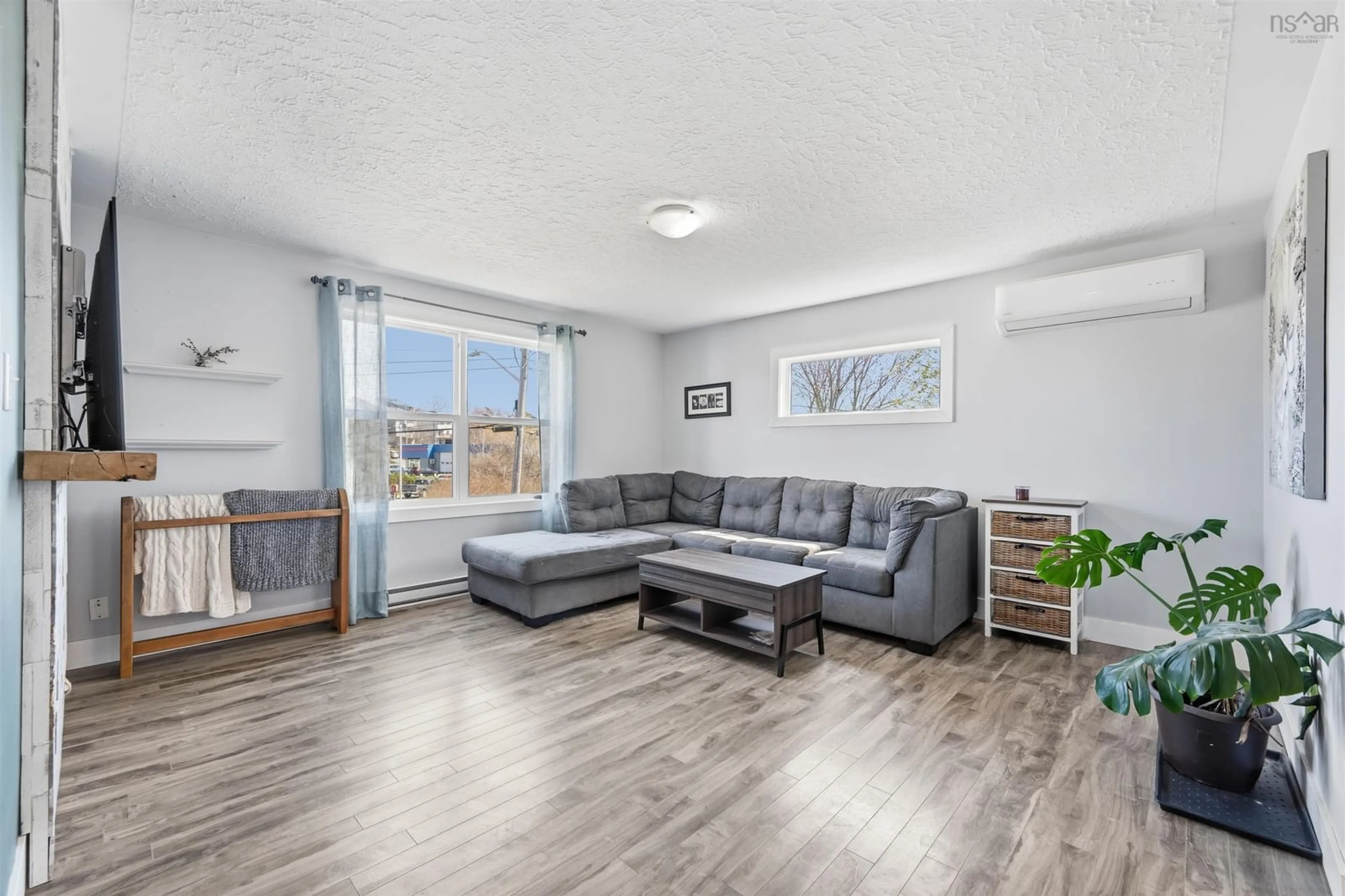 Living room with furniture, unknown for 9 Punch Bowl Dr, Halifax Nova Scotia B3P 2C4