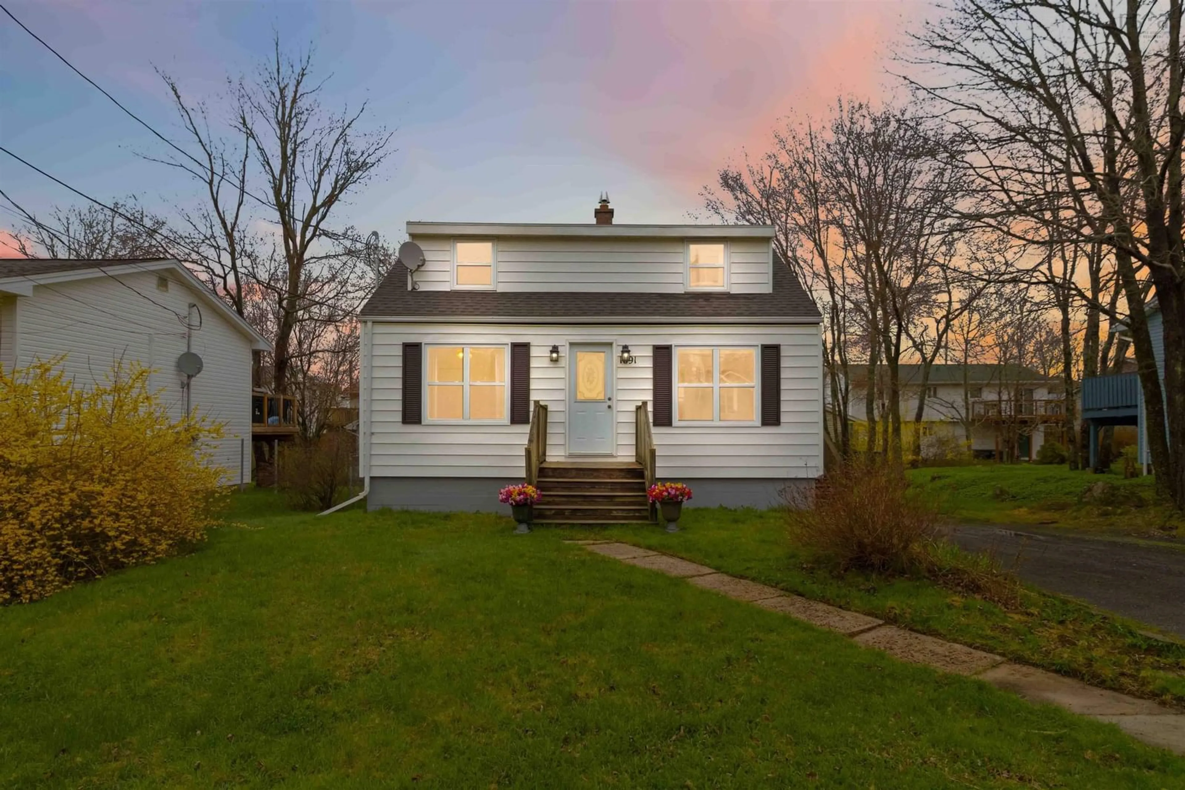 Home with vinyl exterior material, street for 1691 St. Margaret's Bay Rd, Timberlea Nova Scotia B3T 1B4