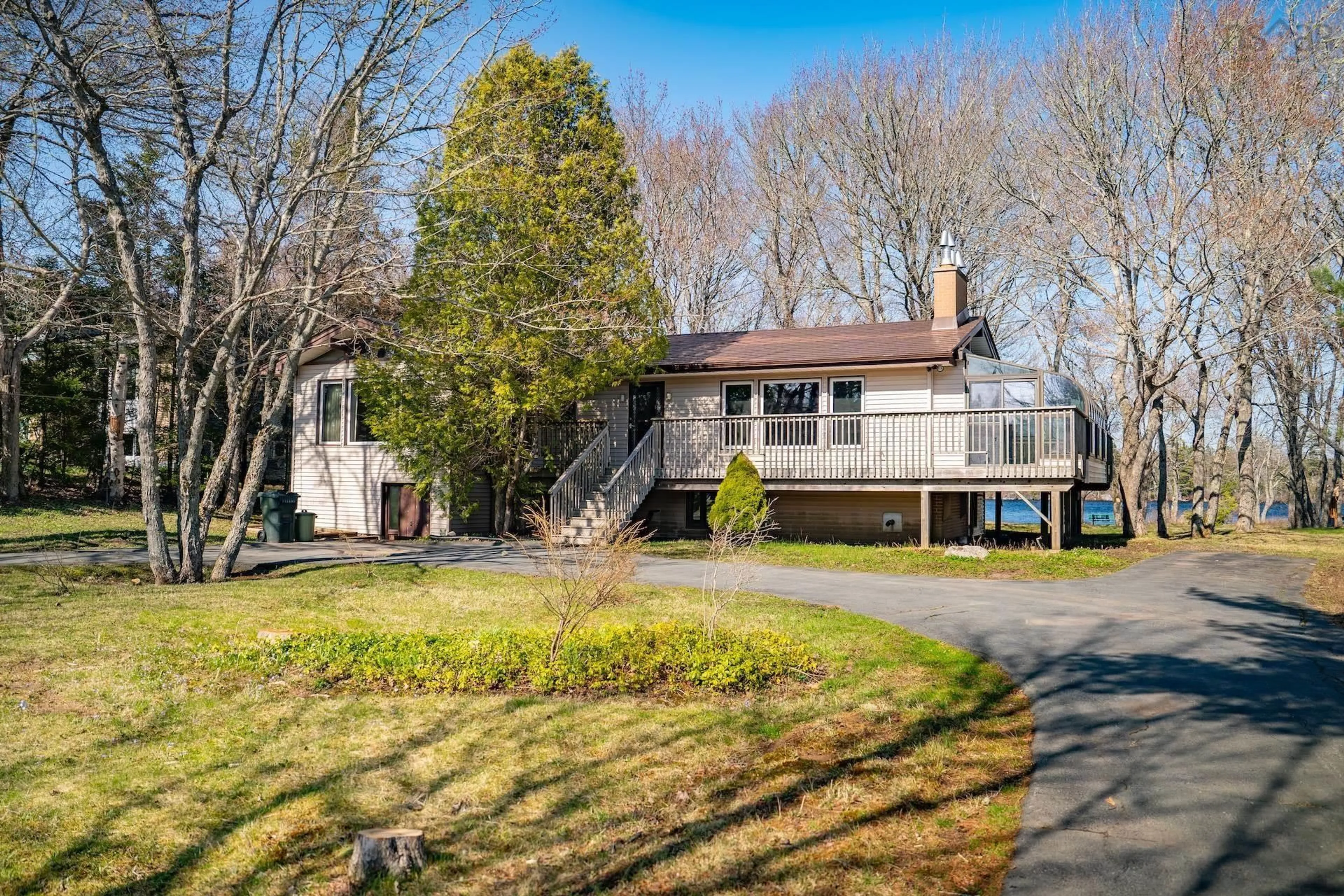 A pic from outside/outdoor area/front of a property/back of a property/a pic from drone, unknown for 144 Silver Birch Dr, Hubley Nova Scotia B3Z 1A8