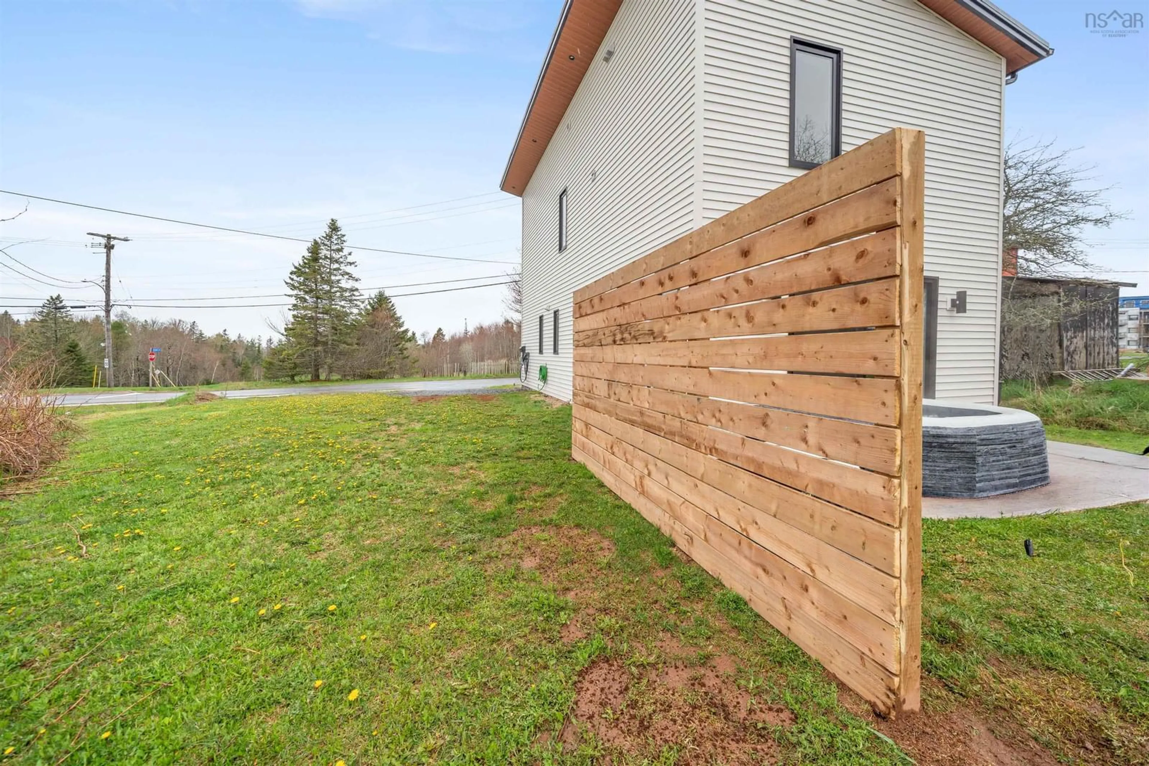 Patio, building for 567 Young St, Truro Nova Scotia B2N 3Y8