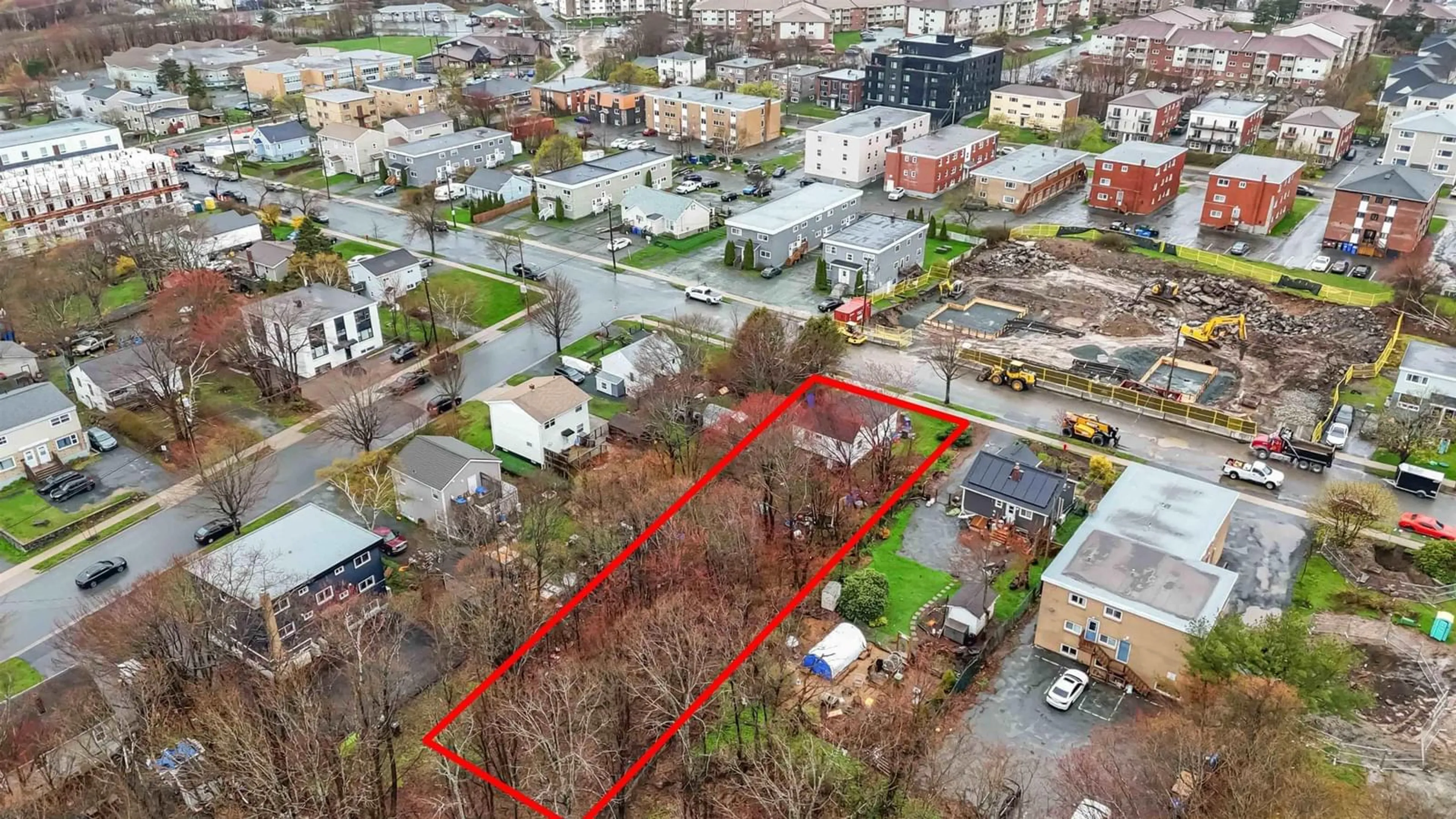 A pic from outside/outdoor area/front of a property/back of a property/a pic from drone, street for 36 Brule St, Dartmouth Nova Scotia B3A 4G4