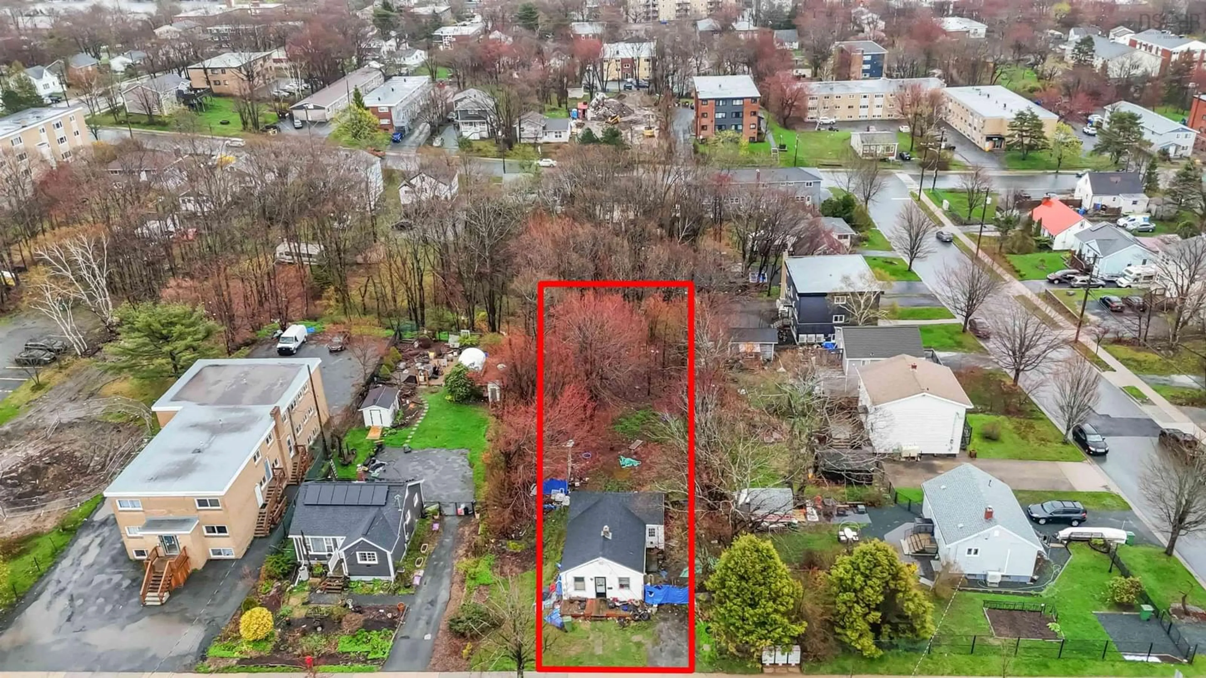 A pic from outside/outdoor area/front of a property/back of a property/a pic from drone, street for 36 Brule St, Dartmouth Nova Scotia B3A 4G4