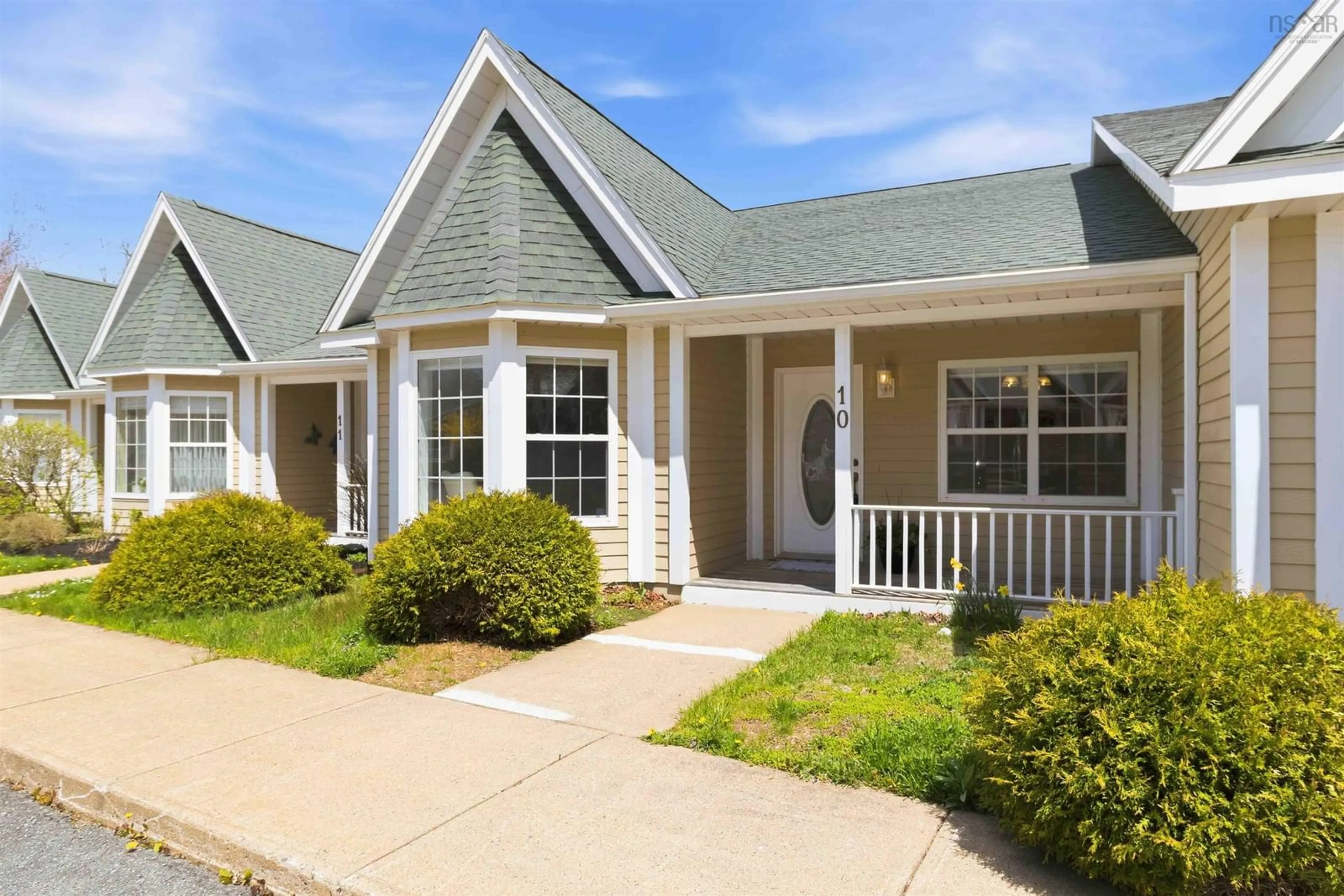 Home with vinyl exterior material, street for 36 Fauxburg Rd #10, Mahone Bay Nova Scotia B0J 2E0