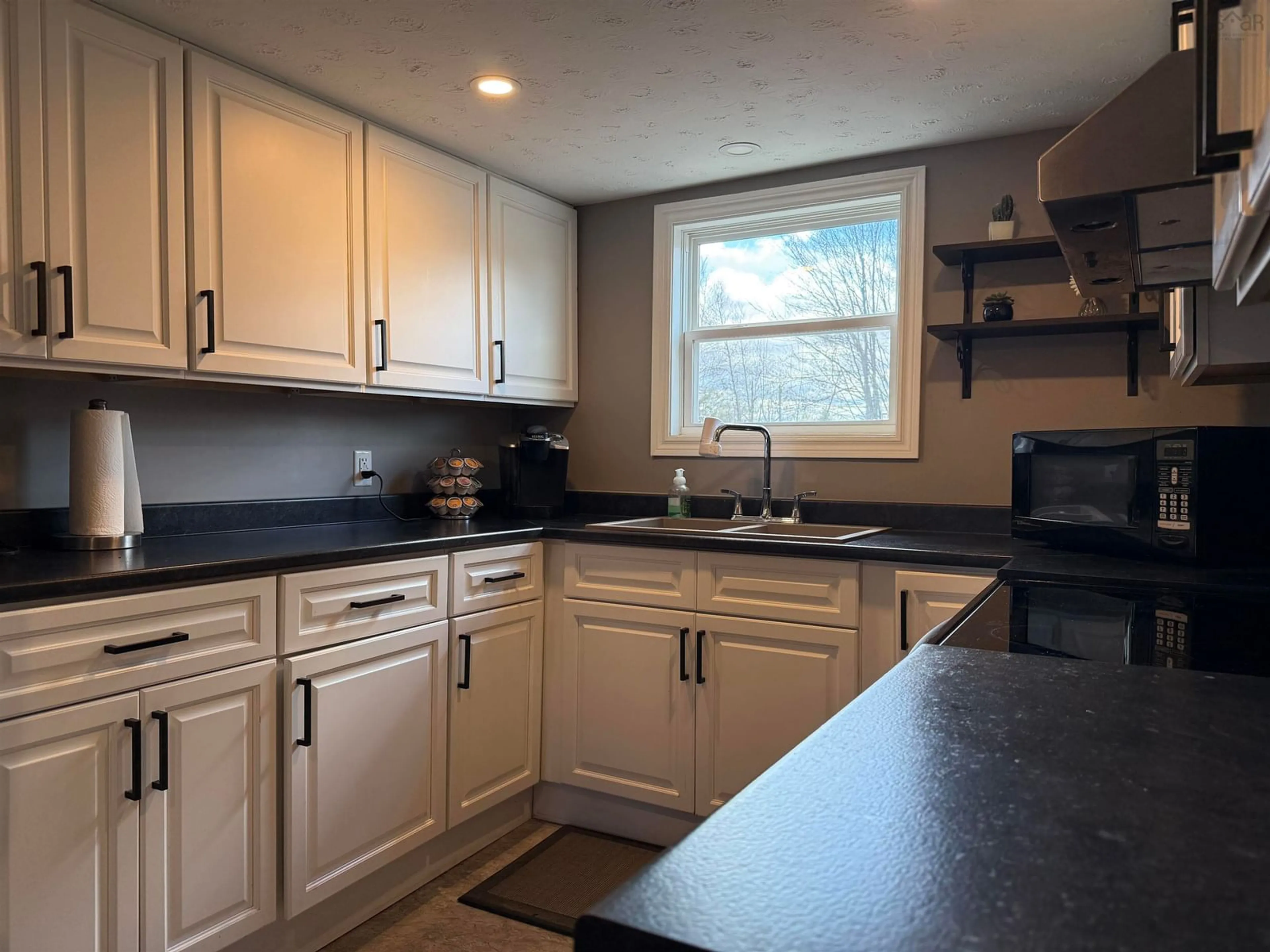 Standard kitchen, unknown for 39 Coll Ave, Stellarton Nova Scotia B0K 1S0