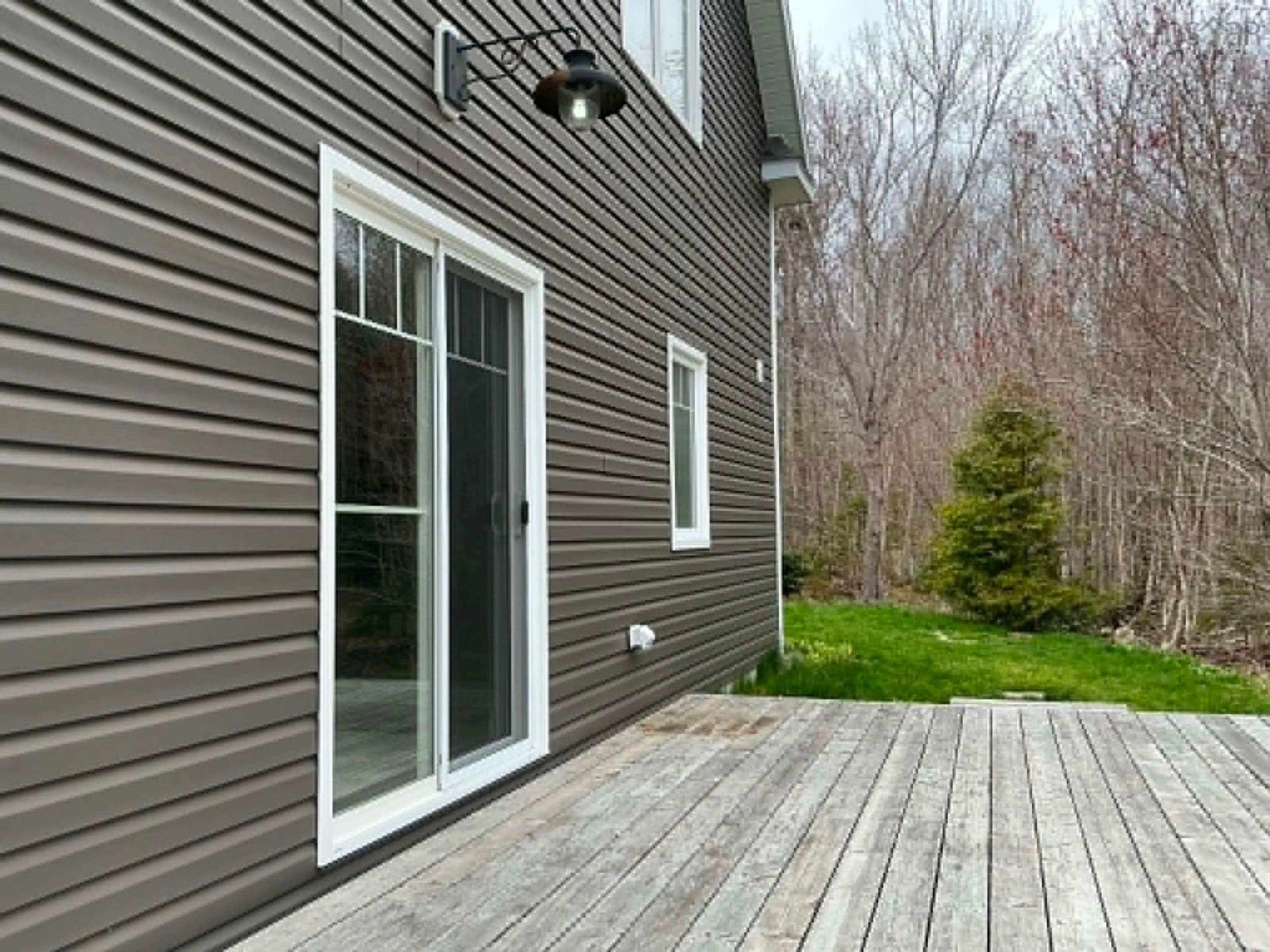Home with vinyl exterior material, unknown for 3279 Highway 3 Hwy, Brooklyn Nova Scotia B0J 1H0