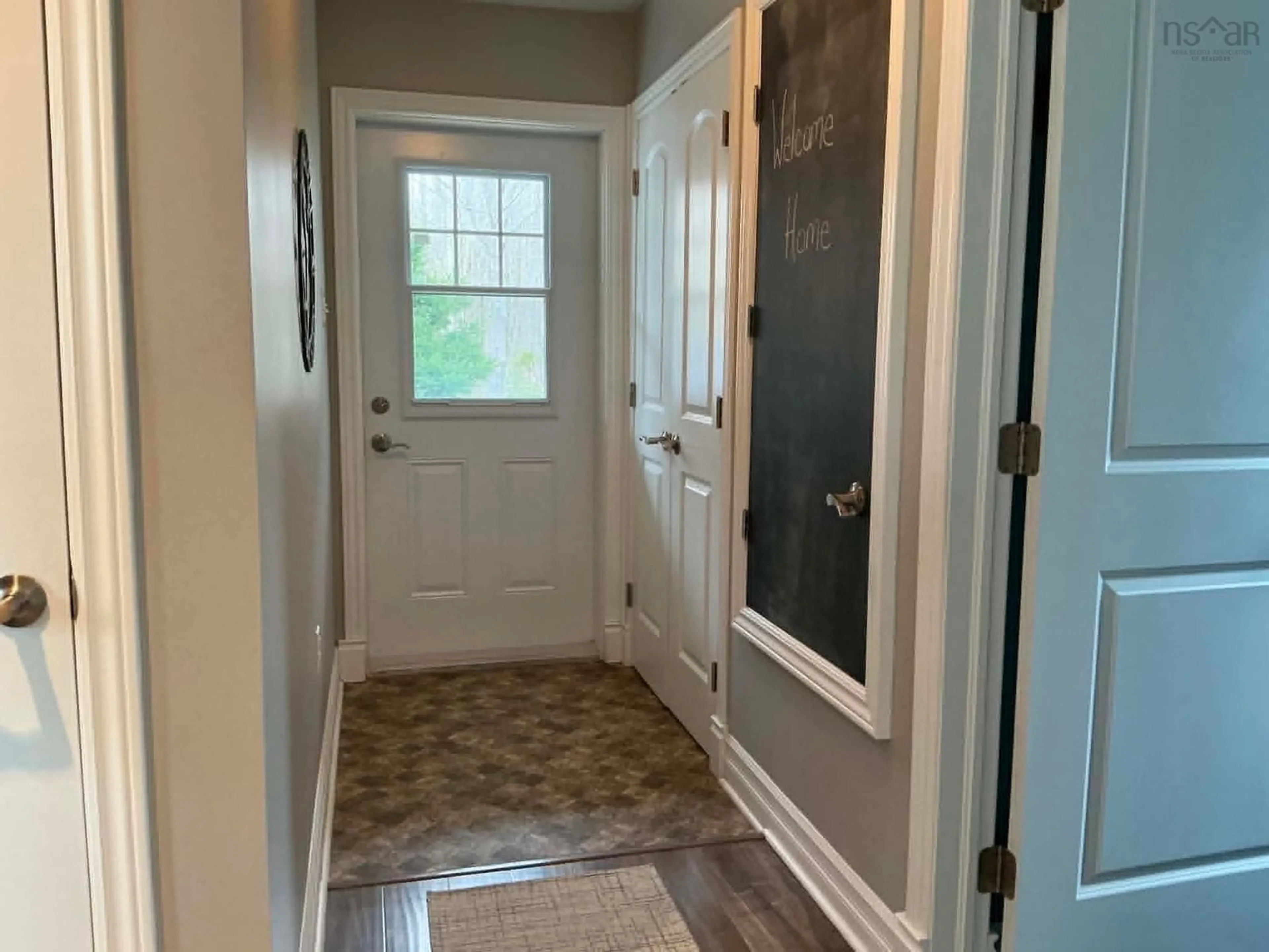 Indoor entryway for 3279 Highway 3 Hwy, Brooklyn Nova Scotia B0J 1H0