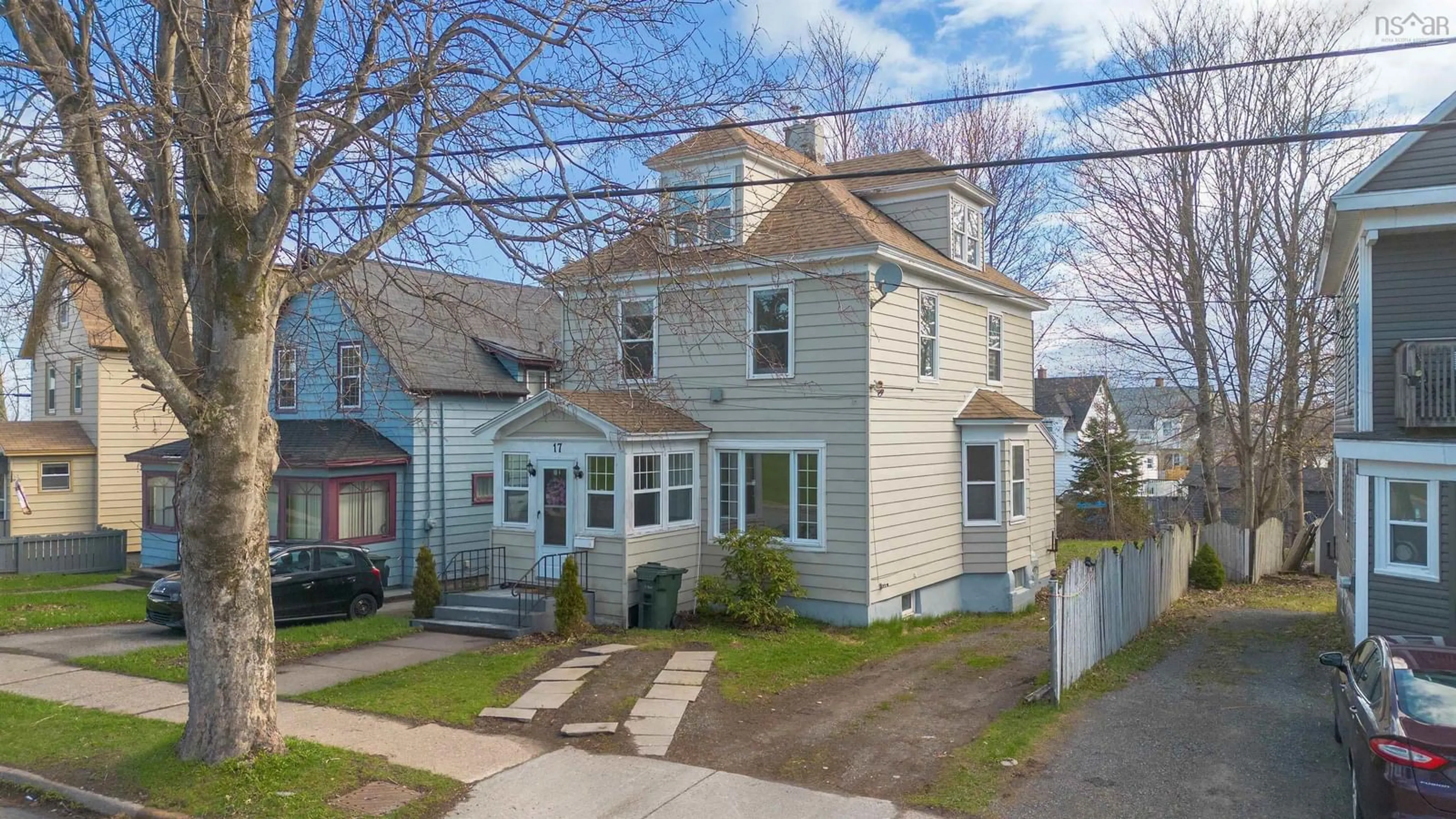 A pic from outside/outdoor area/front of a property/back of a property/a pic from drone, street for 17 George St, Sydney Nova Scotia B1P 1H3