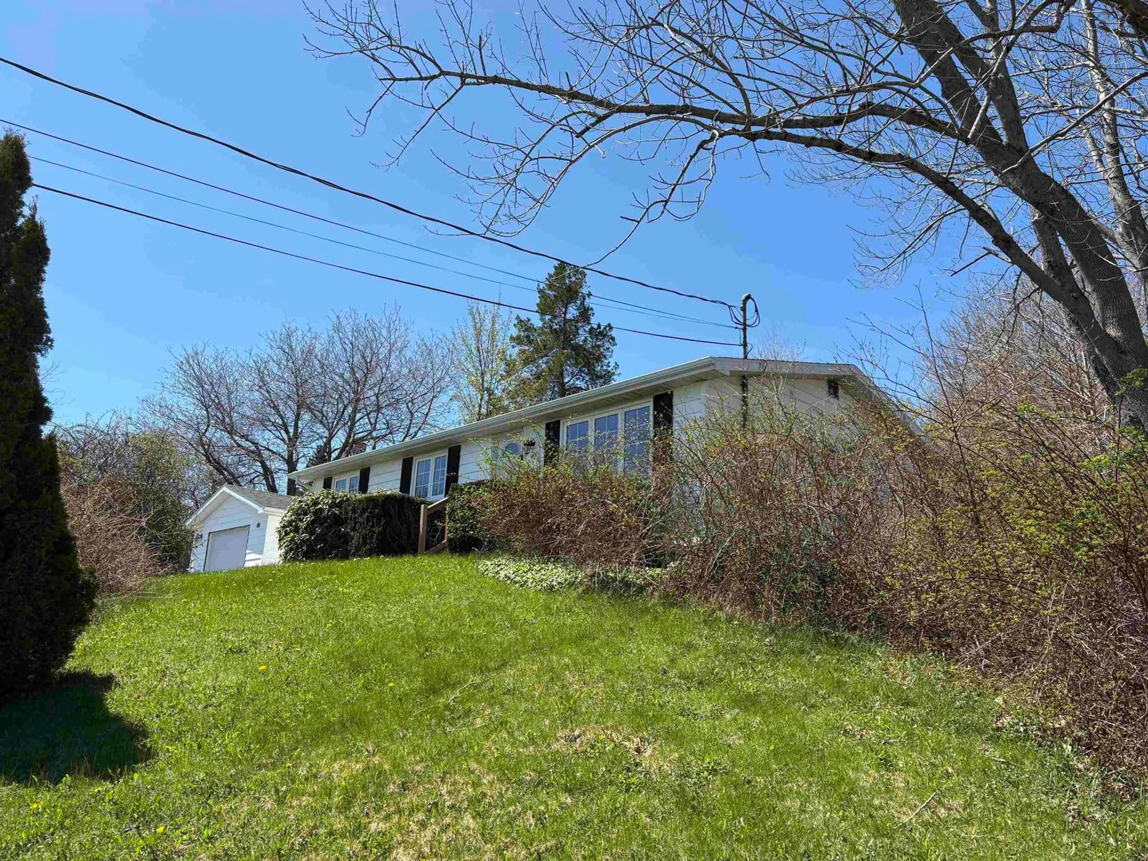 A pic from outside/outdoor area/front of a property/back of a property/a pic from drone, street for 2 Wildwood Blvd, Dartmouth Nova Scotia B2W 2L8