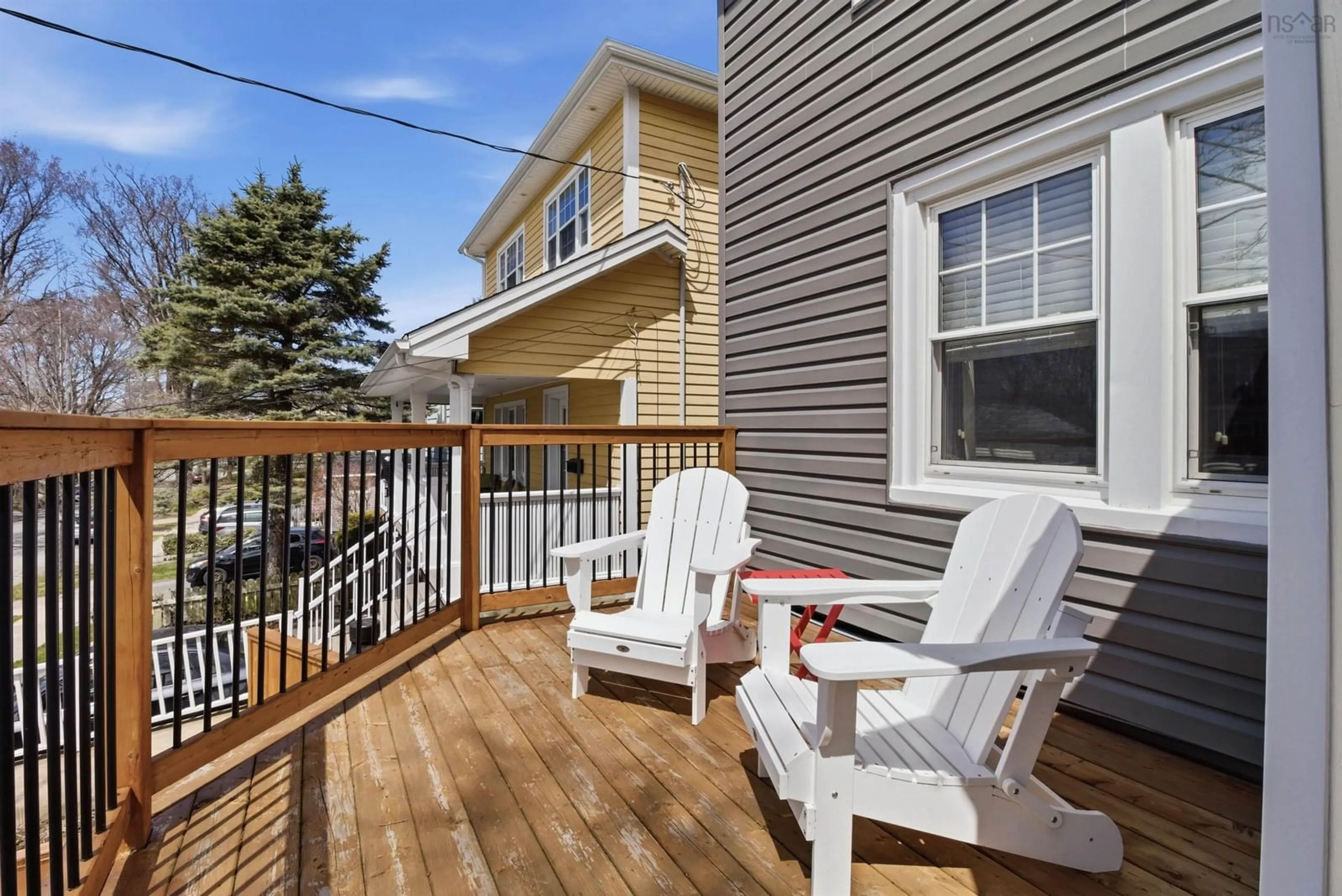 Patio, street for 2545 Sherwood St, Halifax Nova Scotia B3L 4R9
