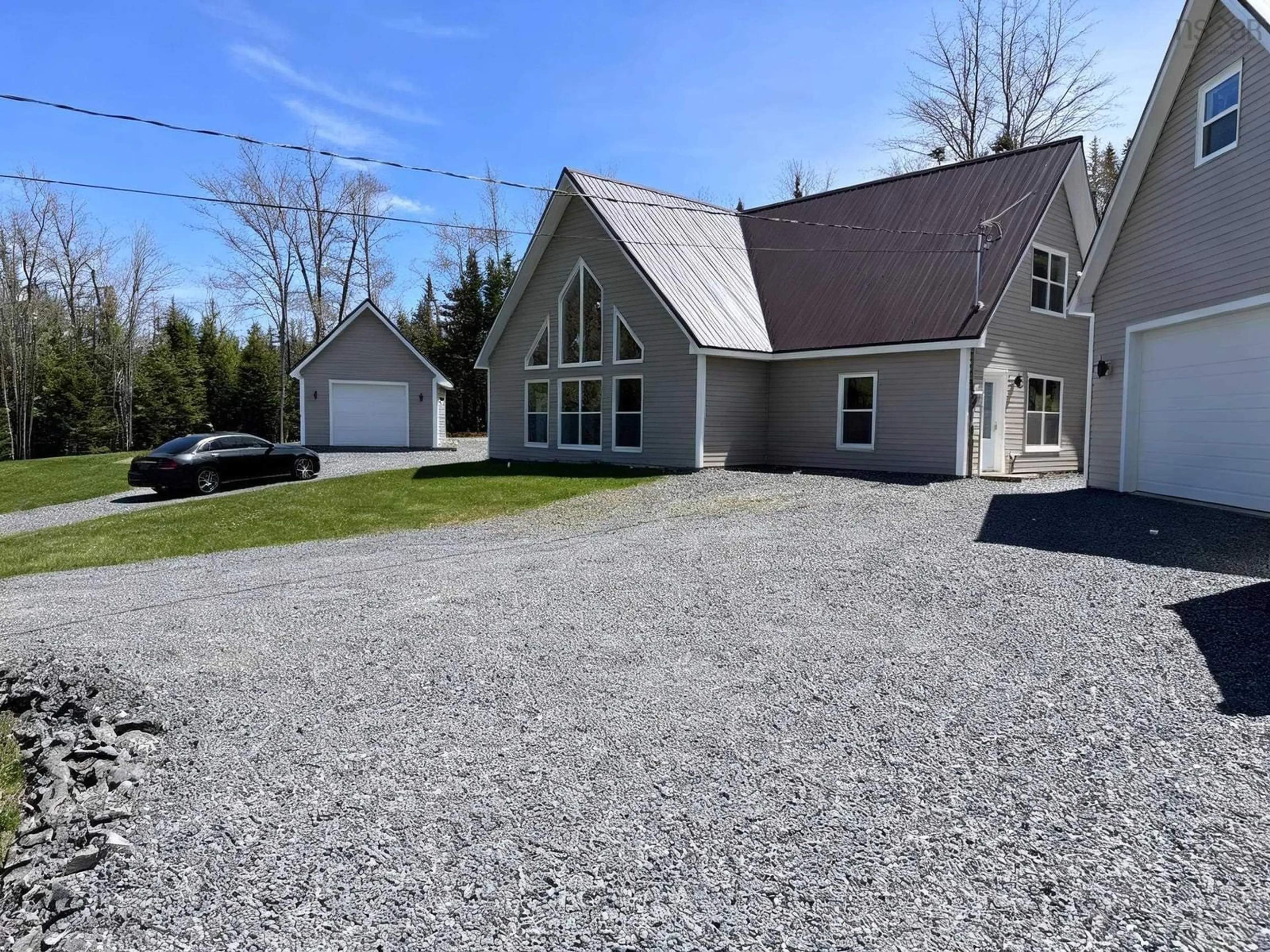 A pic from outside/outdoor area/front of a property/back of a property/a pic from drone, street for 660 St. Andrews River Rd, Shubenacadie East Nova Scotia B0N 2H0